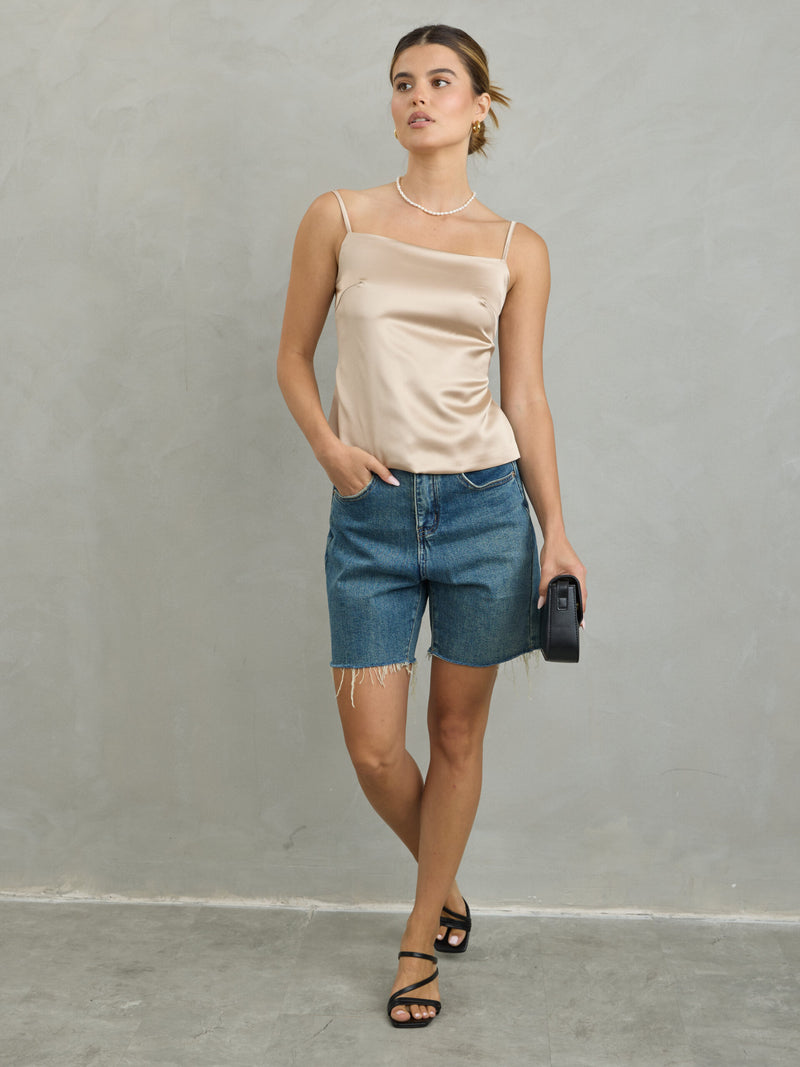 גופיית סאטן אינדי | בז'