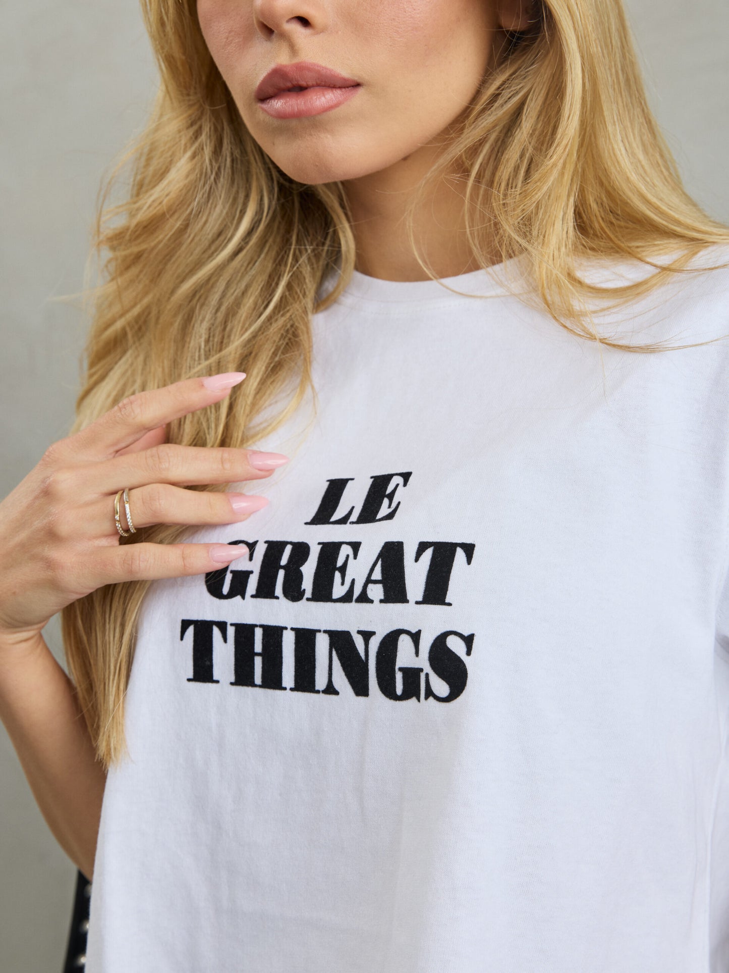 טישירט הדפס  פריס | לבן