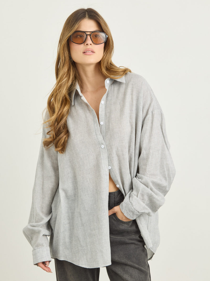 חולצה מכופתרת משבצות היילי | אפור