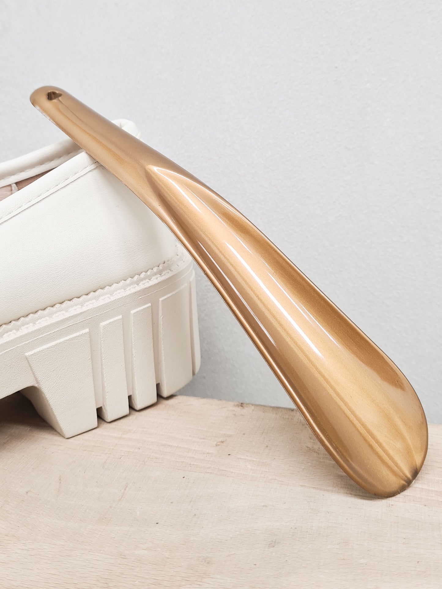 כף פלסטיק לנעליים