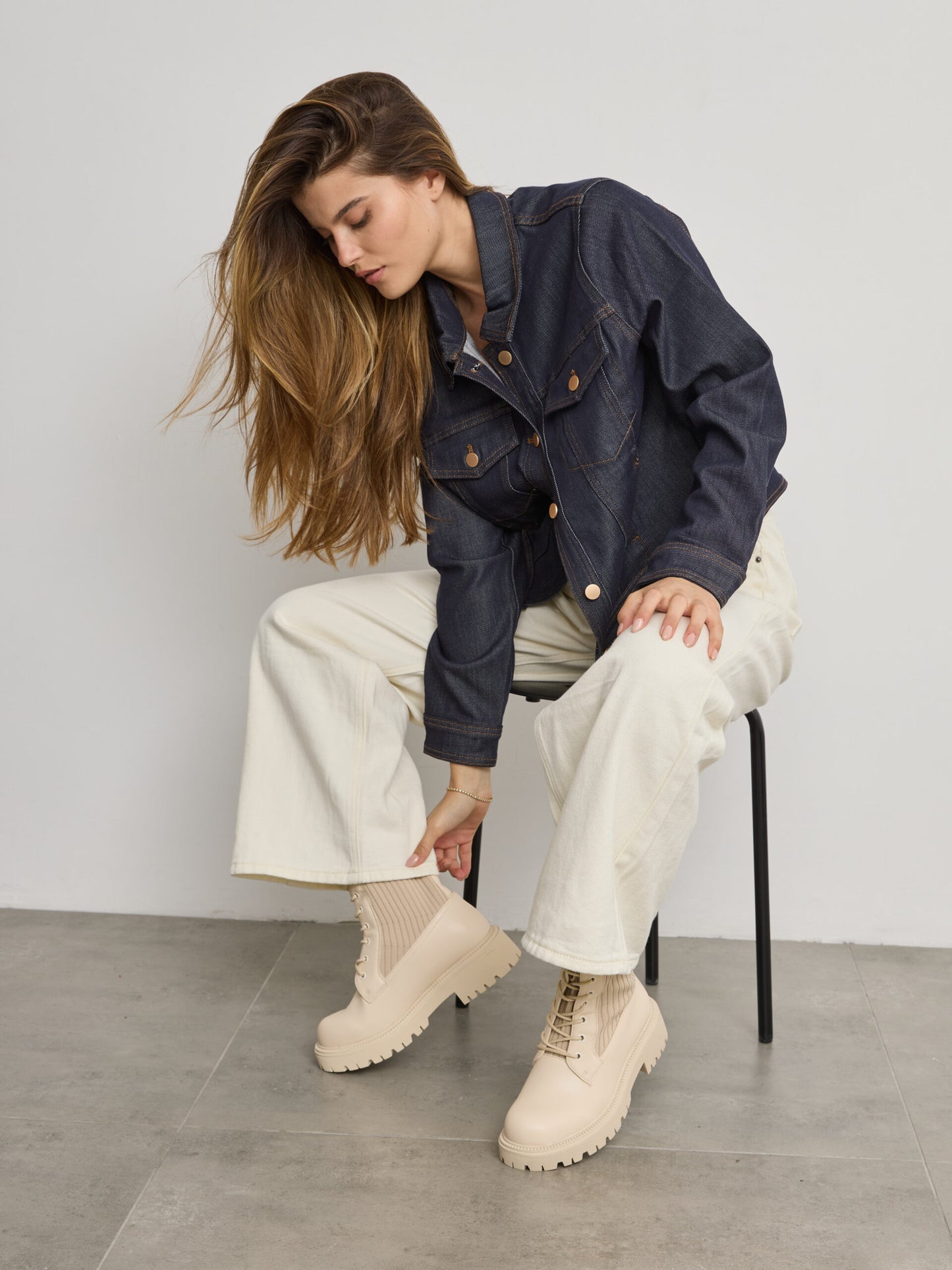 מגפוני סוליית טרקטור מאדיסון | בז'