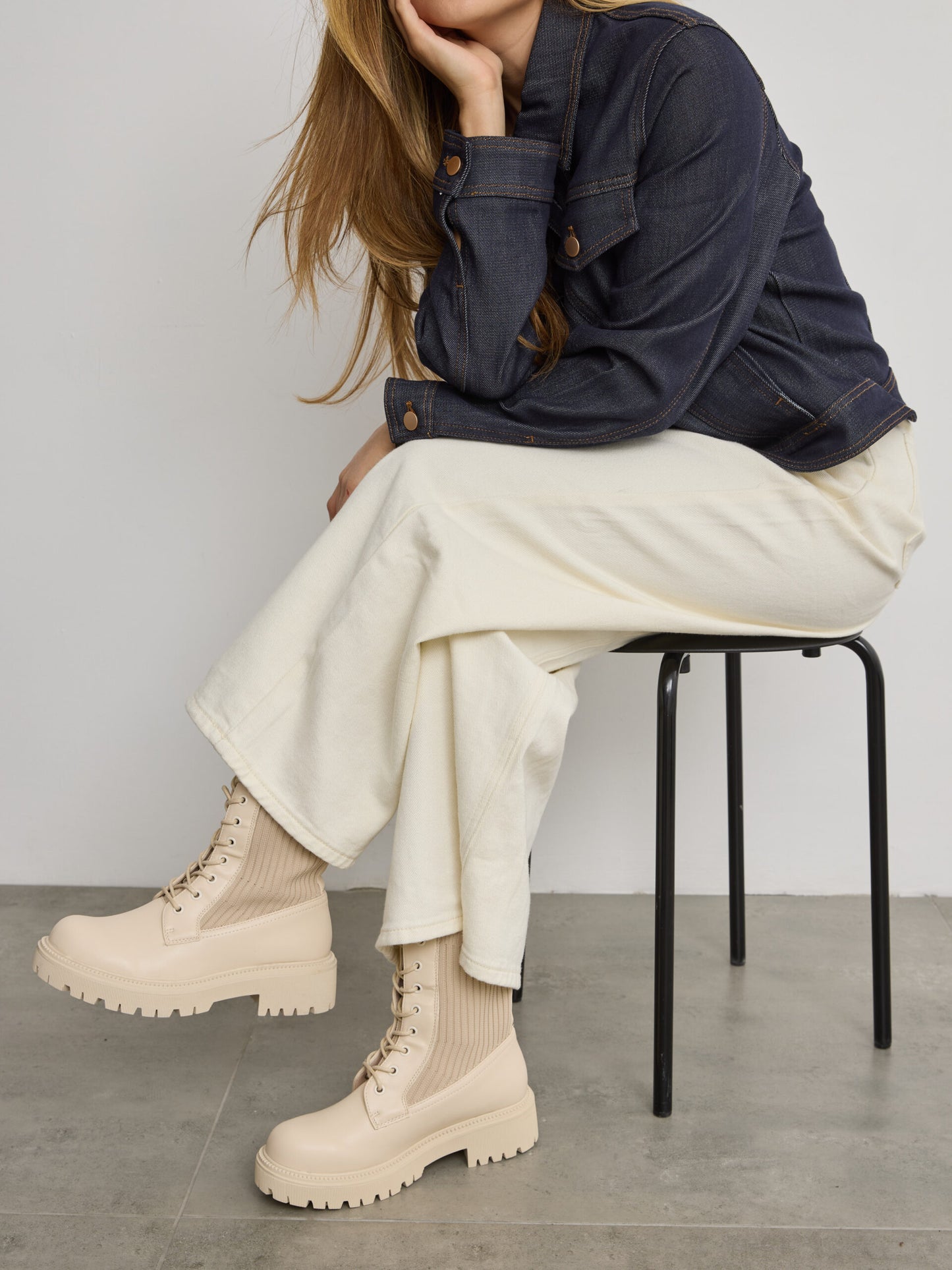 מגפוני סוליית טרקטור מאדיסון | בז'