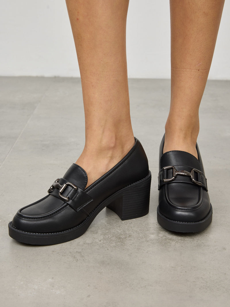 מוקסין עקב אבזם וודס | שחור