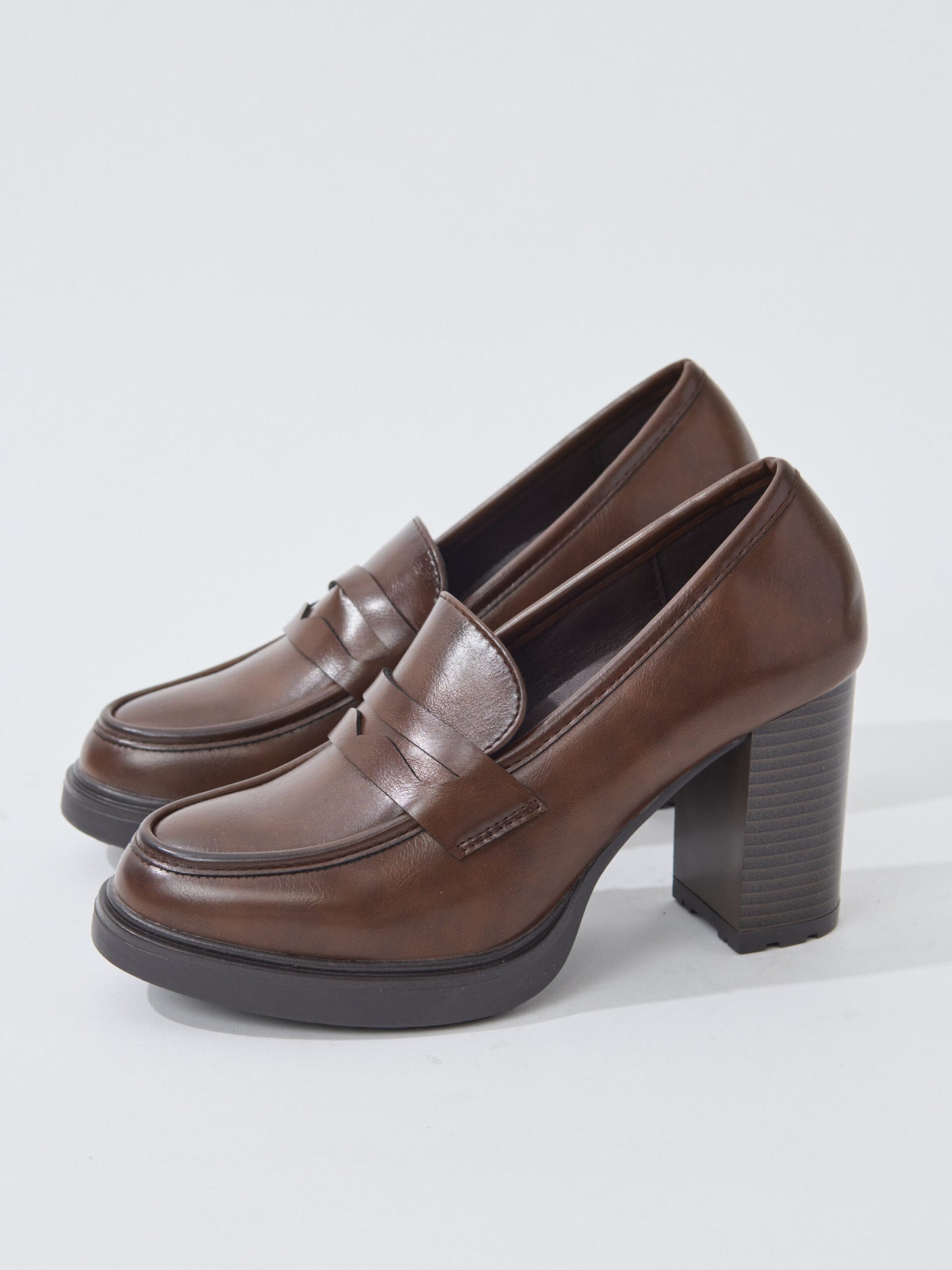 מוקסין עקב אנדי | חום