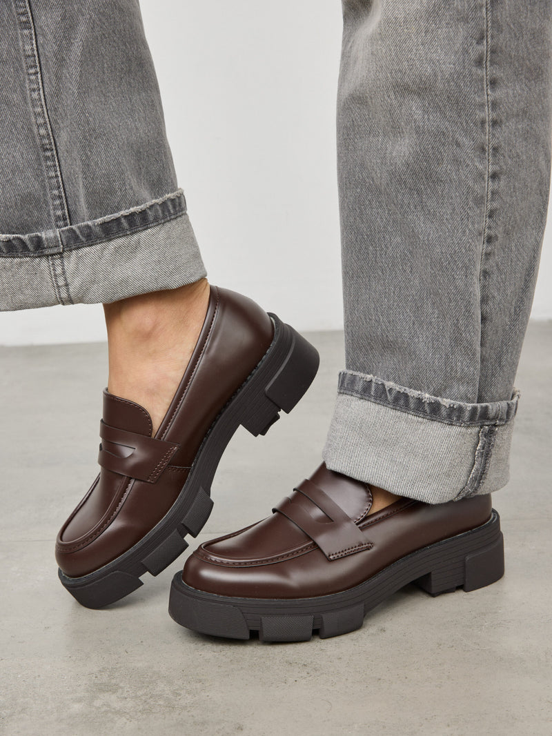 מוקסין סוליית טרקטור קלוד | חום