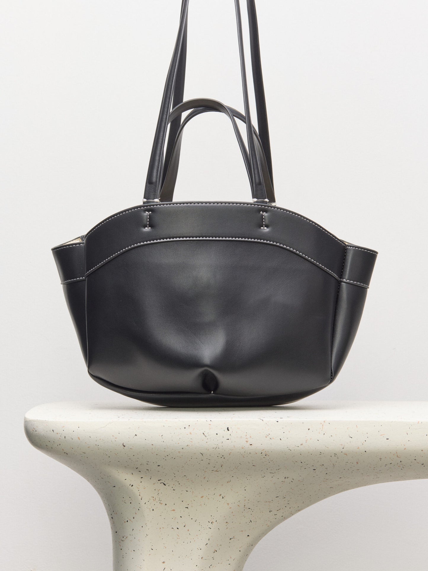 תיק לוסי | שחור