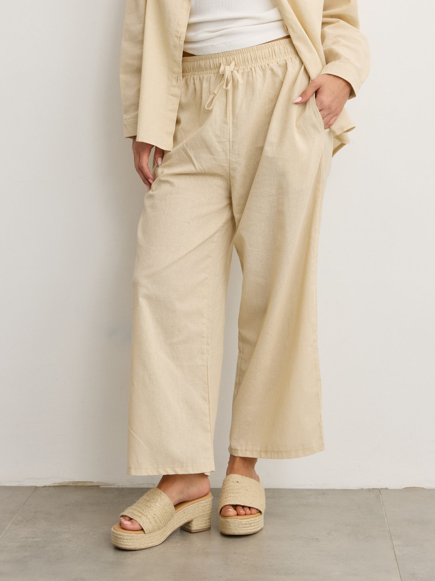 כפכפי פלטפורמה קש איביזה | בז'