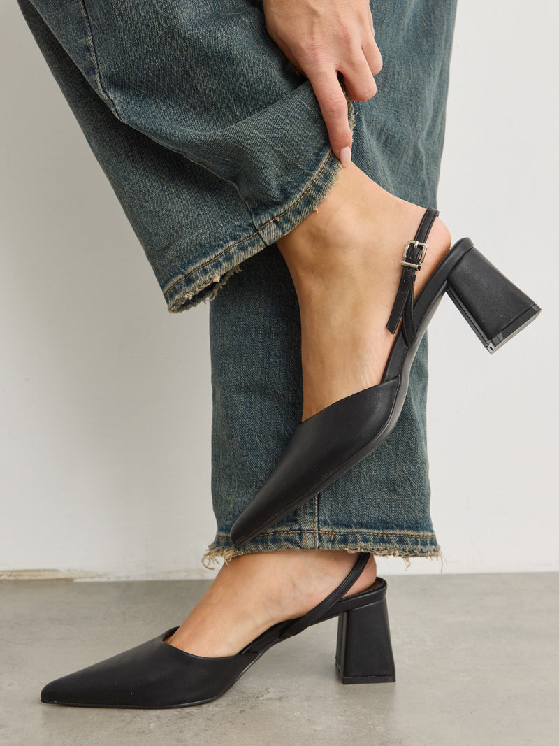 נעלי עקב נולאן | שחור