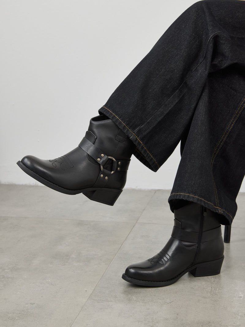 מגפוני בוקרים אבזם ברדלי | שחור