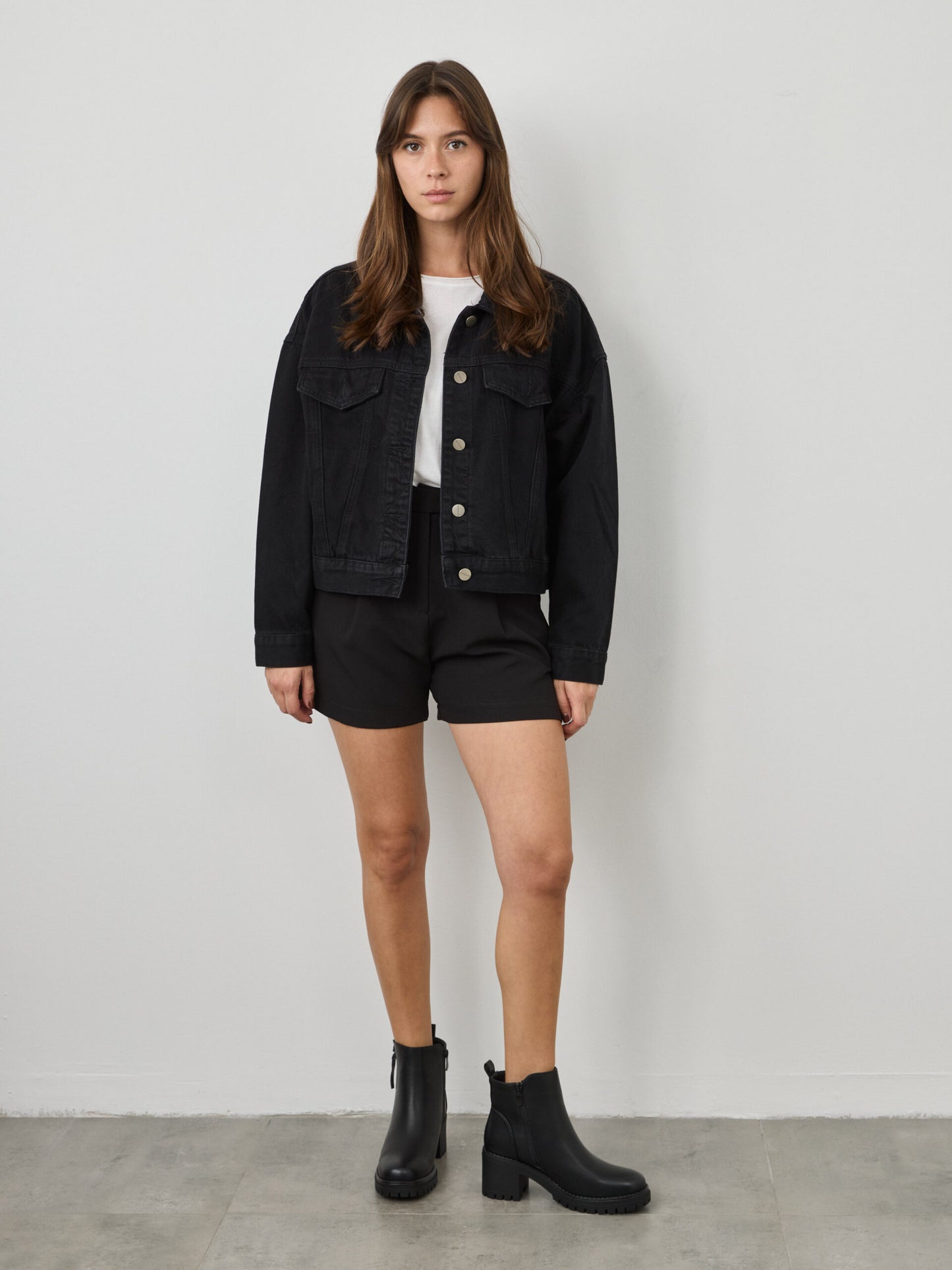 מגפוני סוליית טרקטור עקב סיינט | שחור