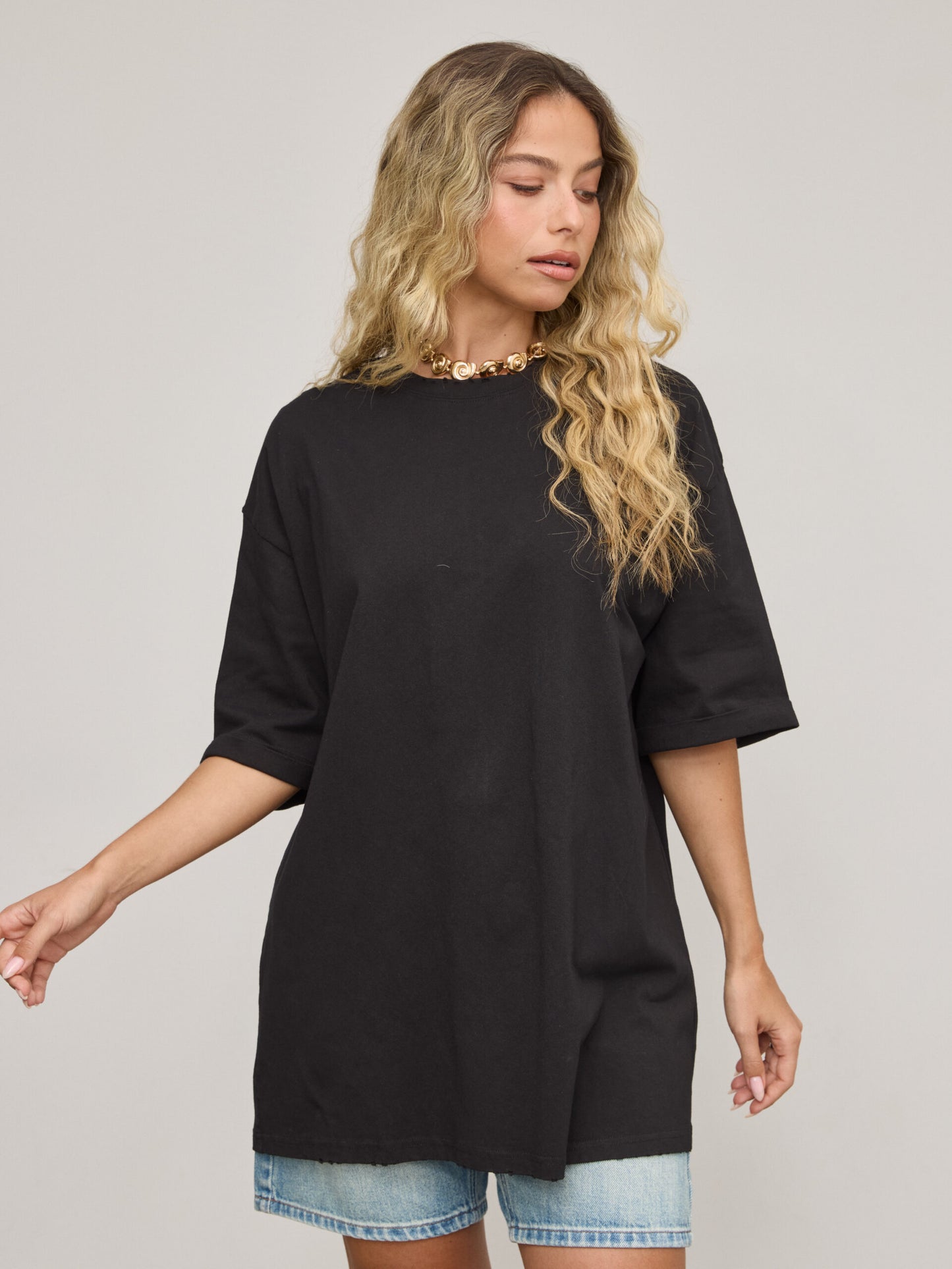 טישירט בייסיק אוברסייז היידן | שחור