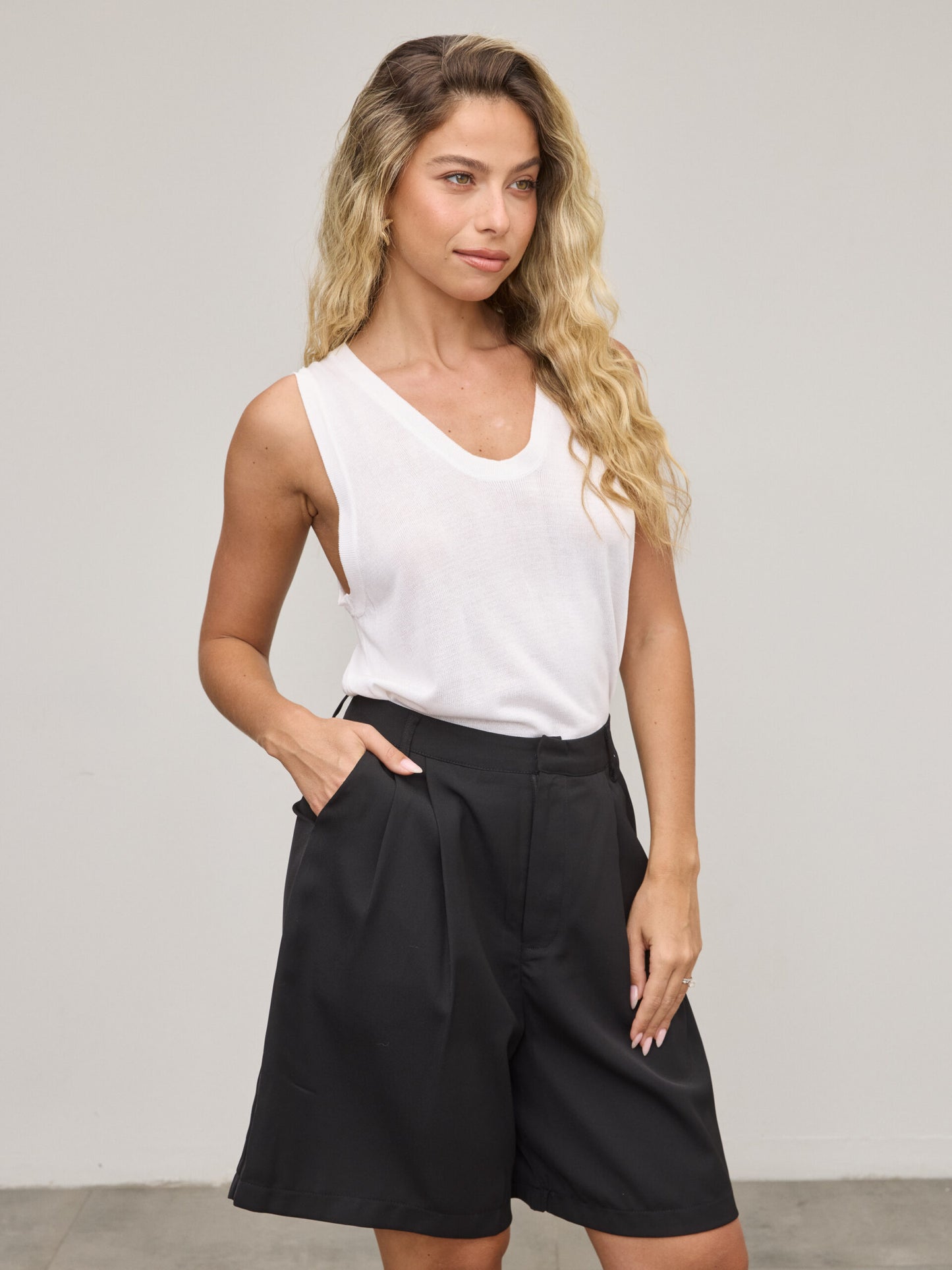 גופיית אוליביה | לבן