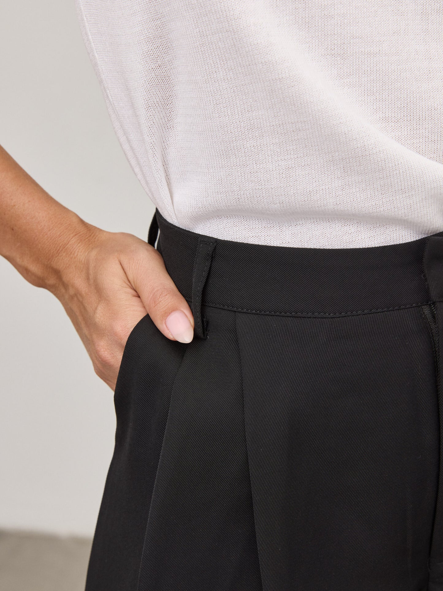 ברמודה רייב | שחור