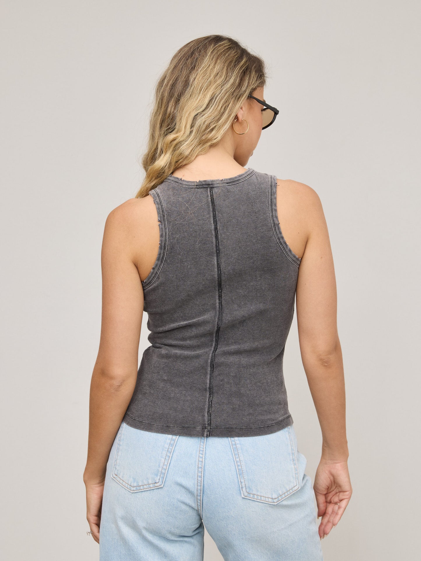 גופיית בייסיק מולי | אפור