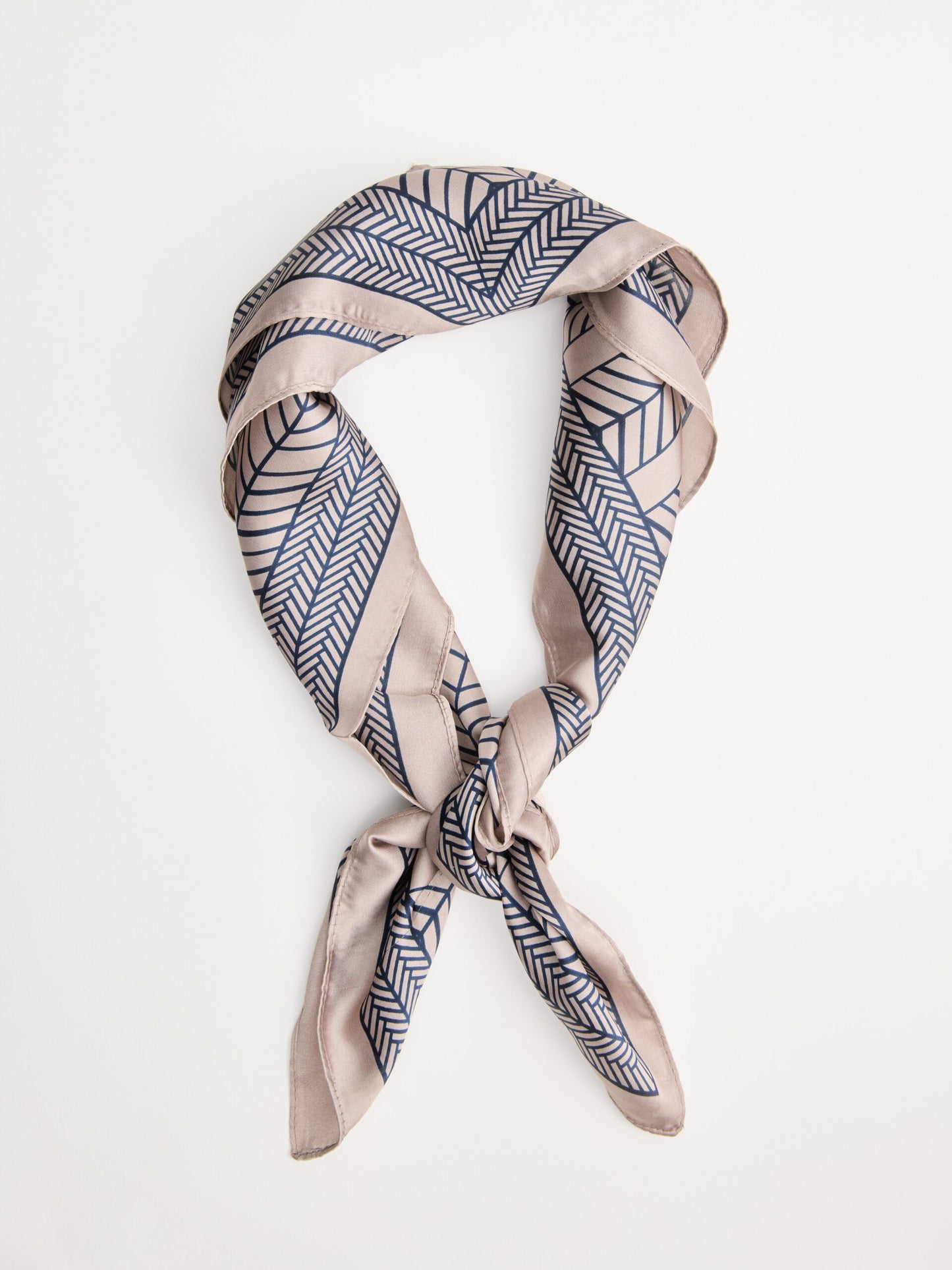 מטפחת הדפס שיבולים I בז'