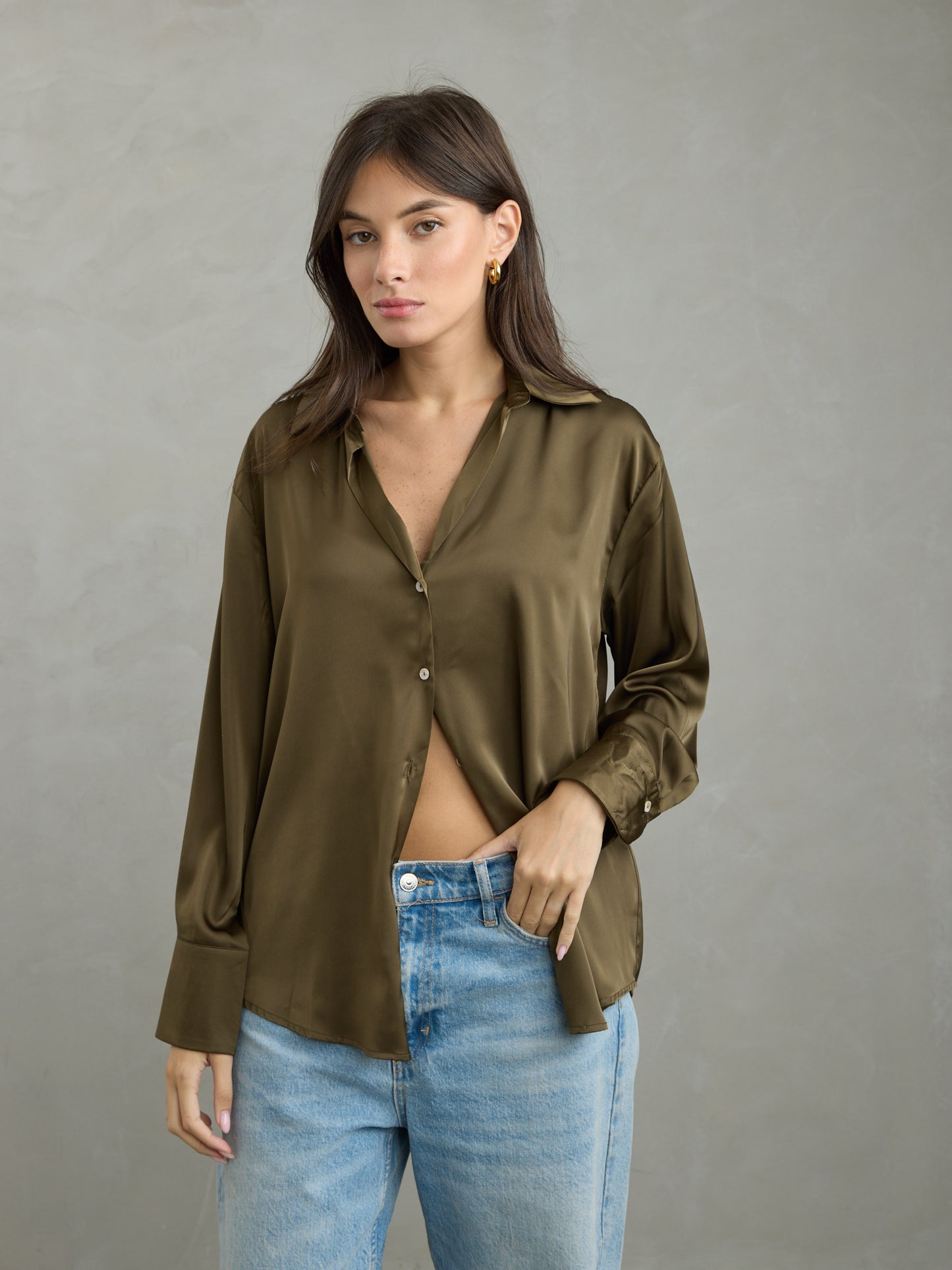 מכופתרת סאטן דונה | חאקי