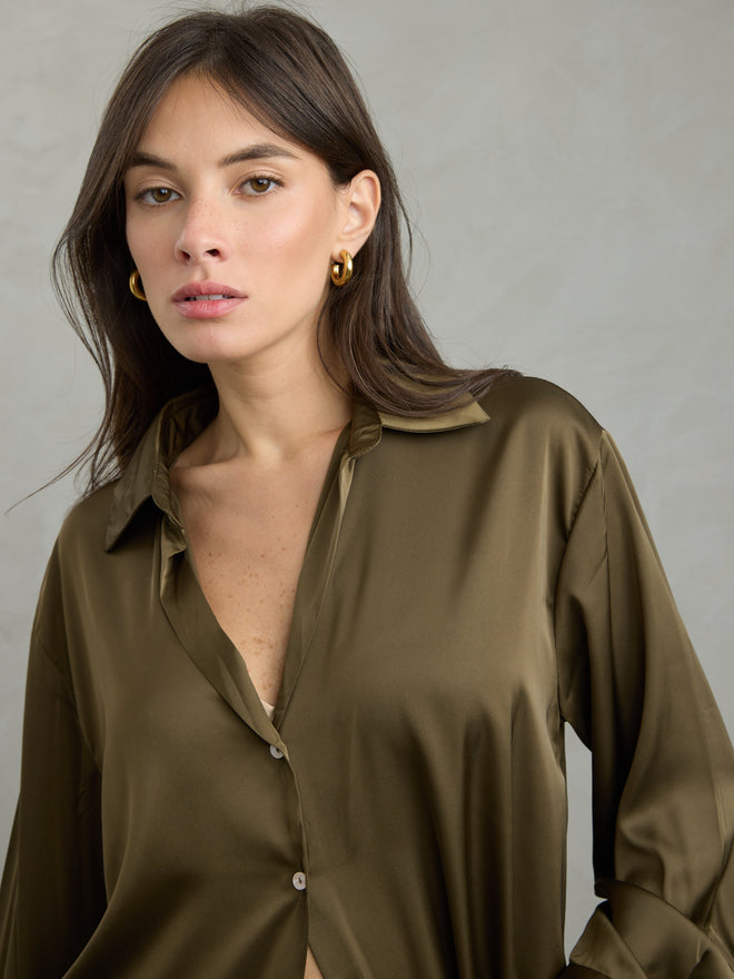 מכופתרת סאטן דונה | חאקי