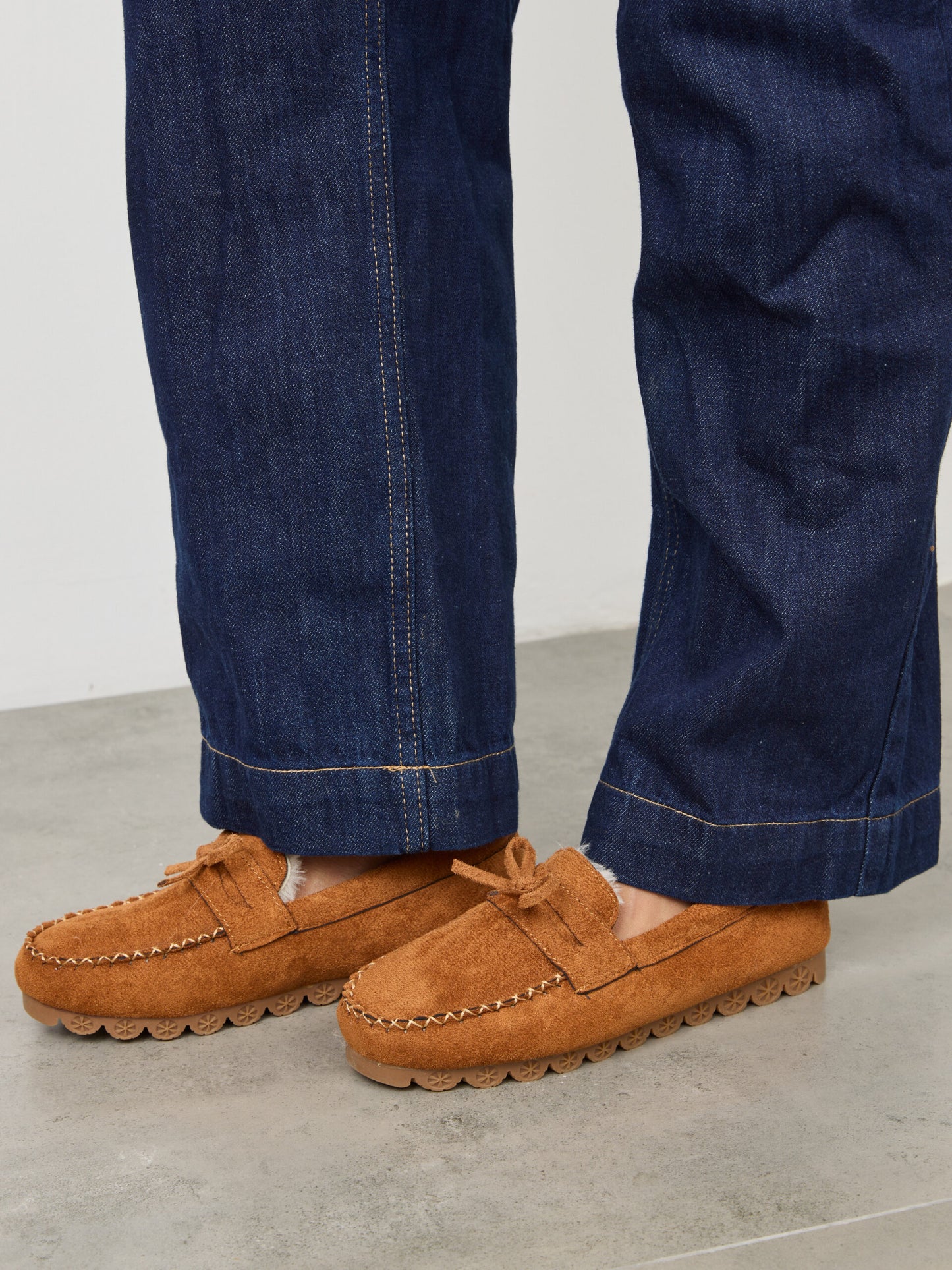 מוקסין פרווה פפיון מייבל | קאמל