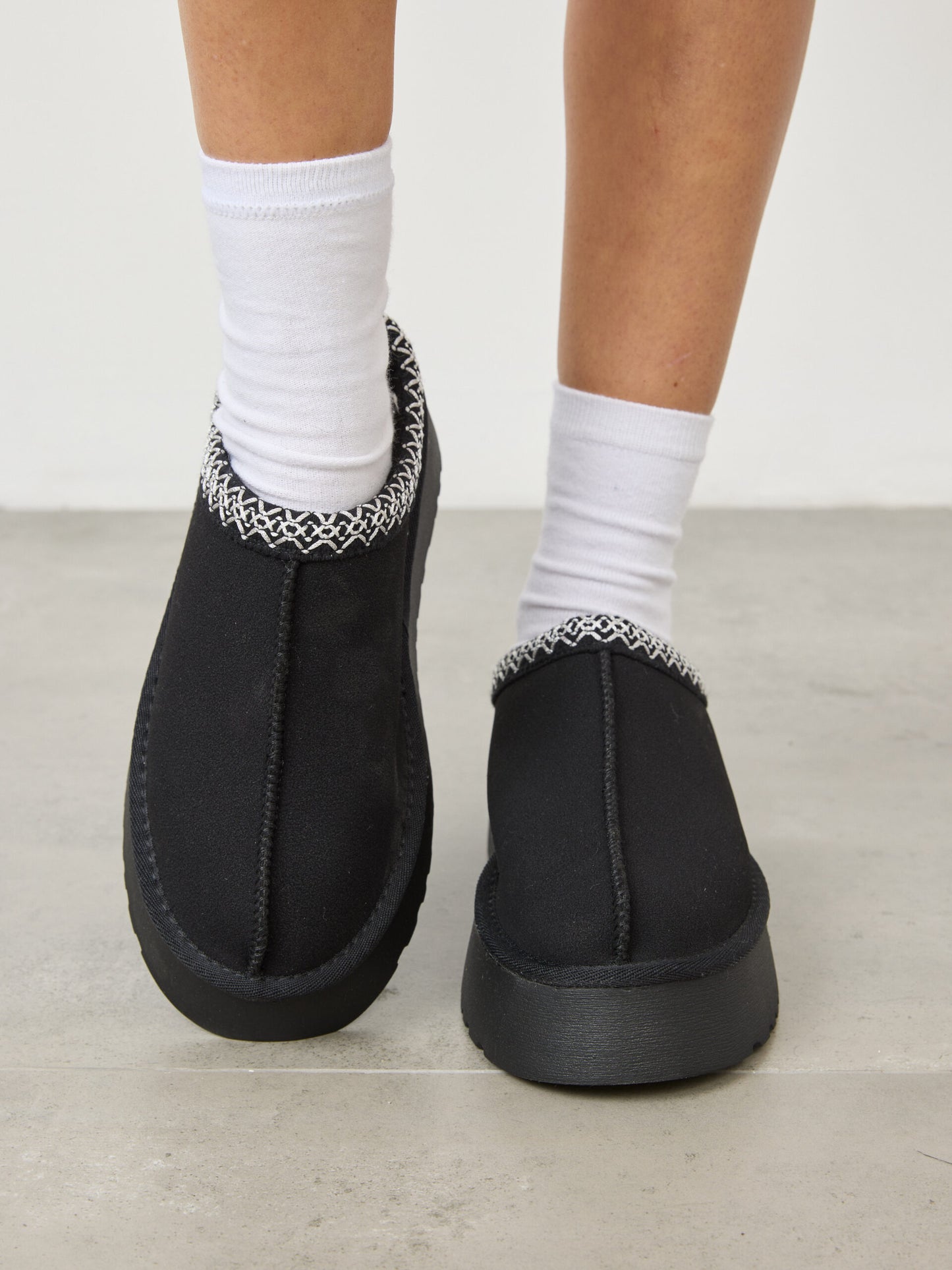 מיולס פלטפורמה דרו | שחור