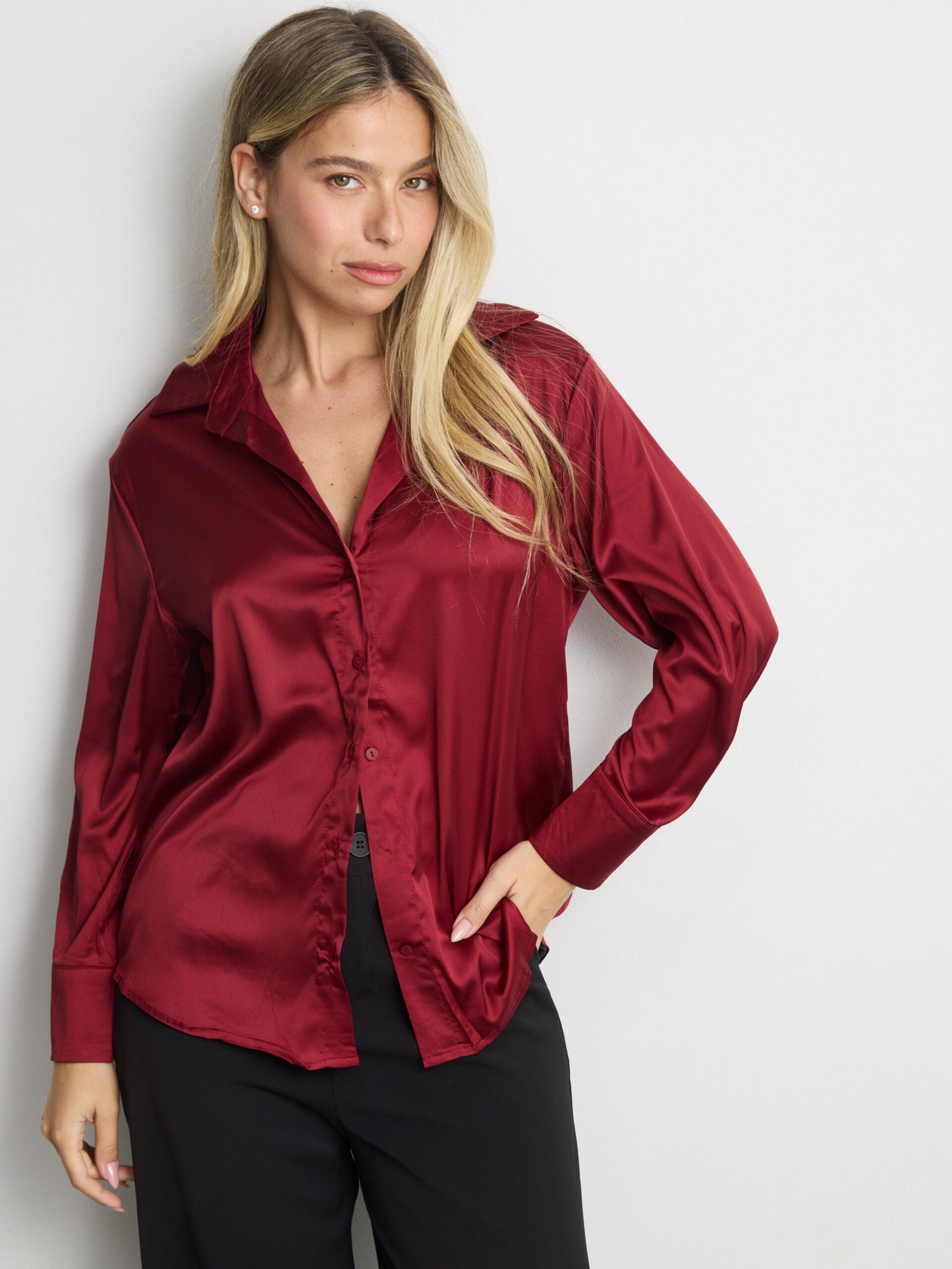 חולצה מכופתרת סאטן לוסיל | בורדו