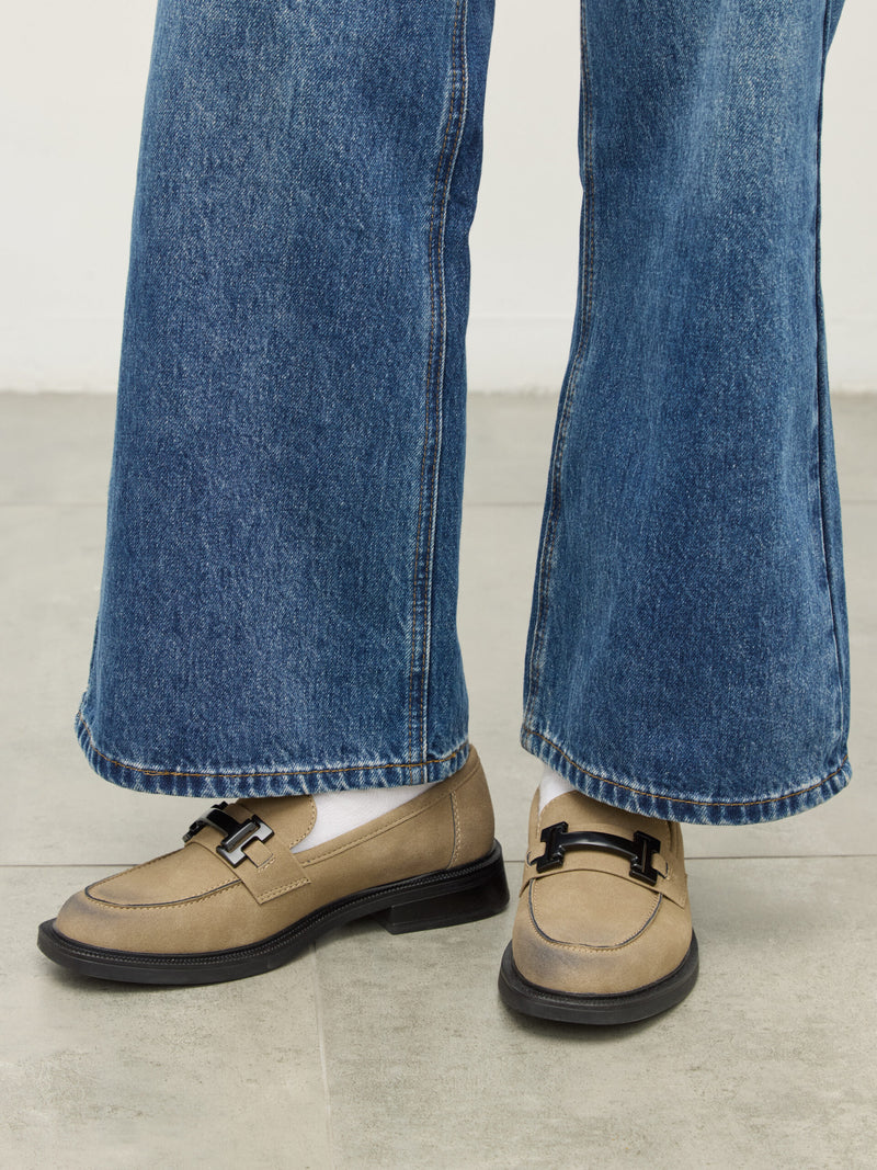 מוקסין דמוי זמש אבזם מורגן | חאקי