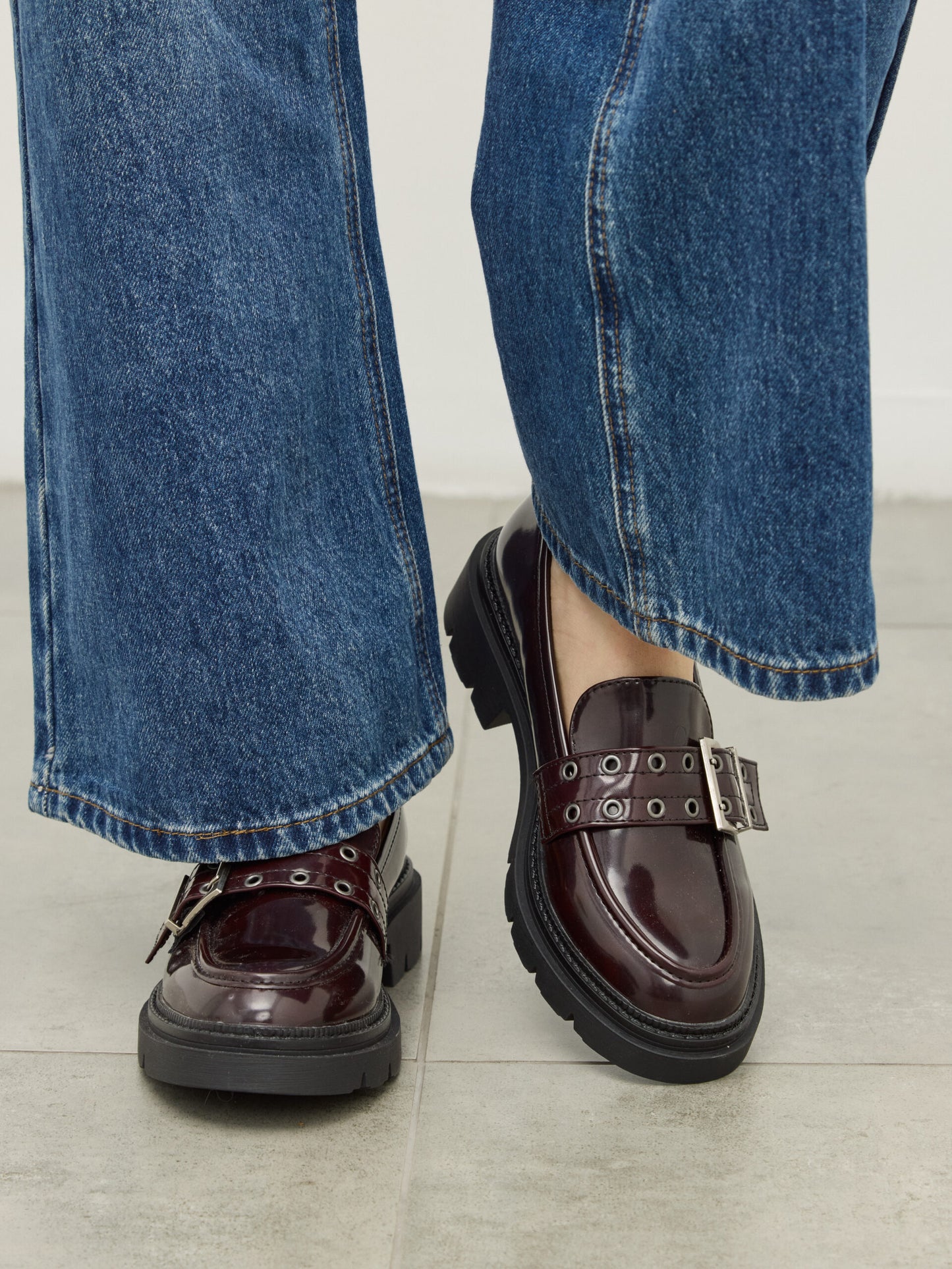 מוקסין אבזם מאנון | בורדו