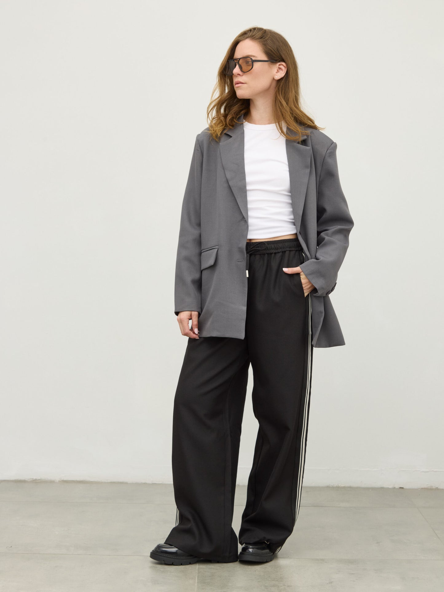 בלייזר הרווי | אפור