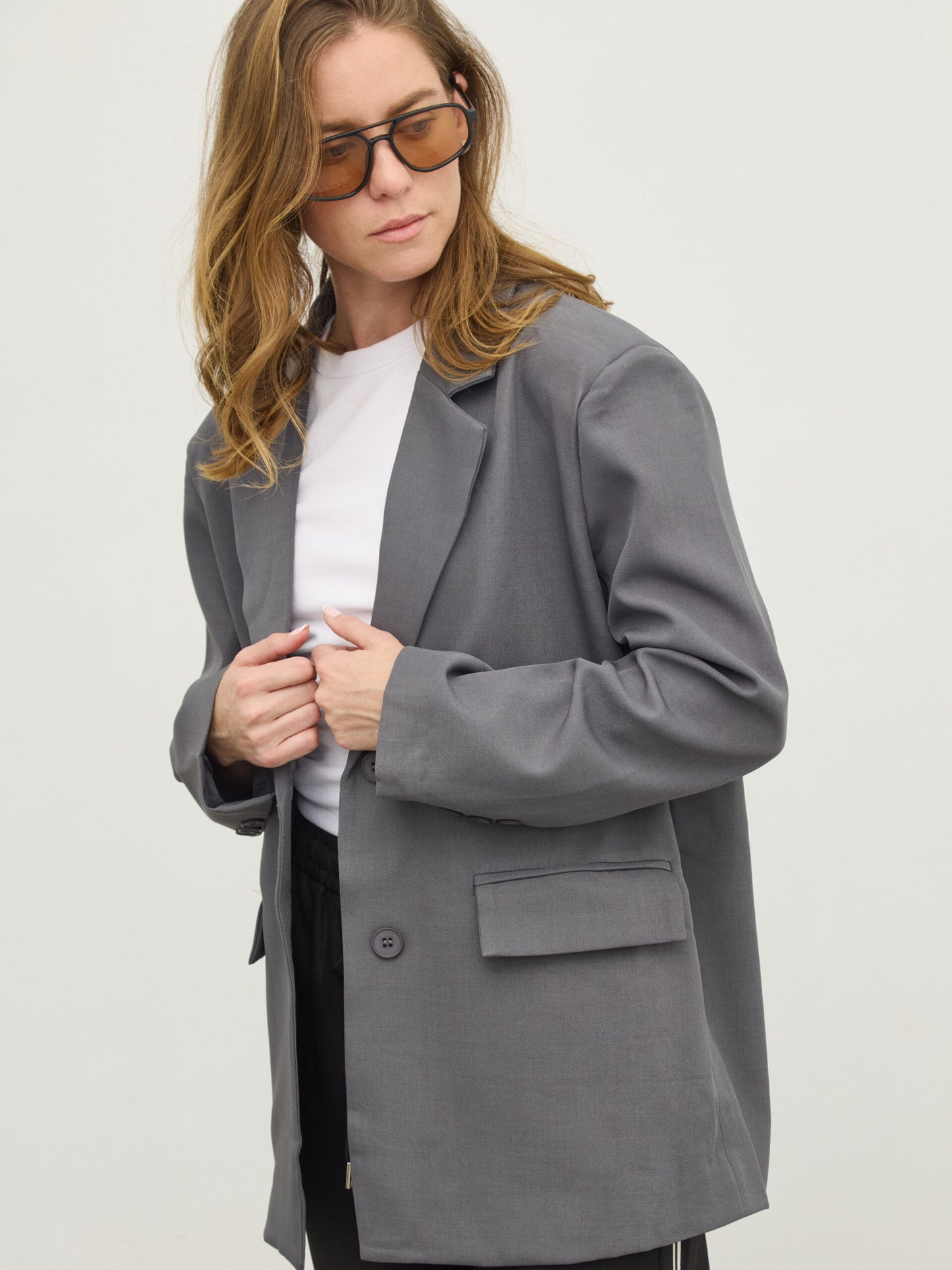 בלייזר הרווי | אפור