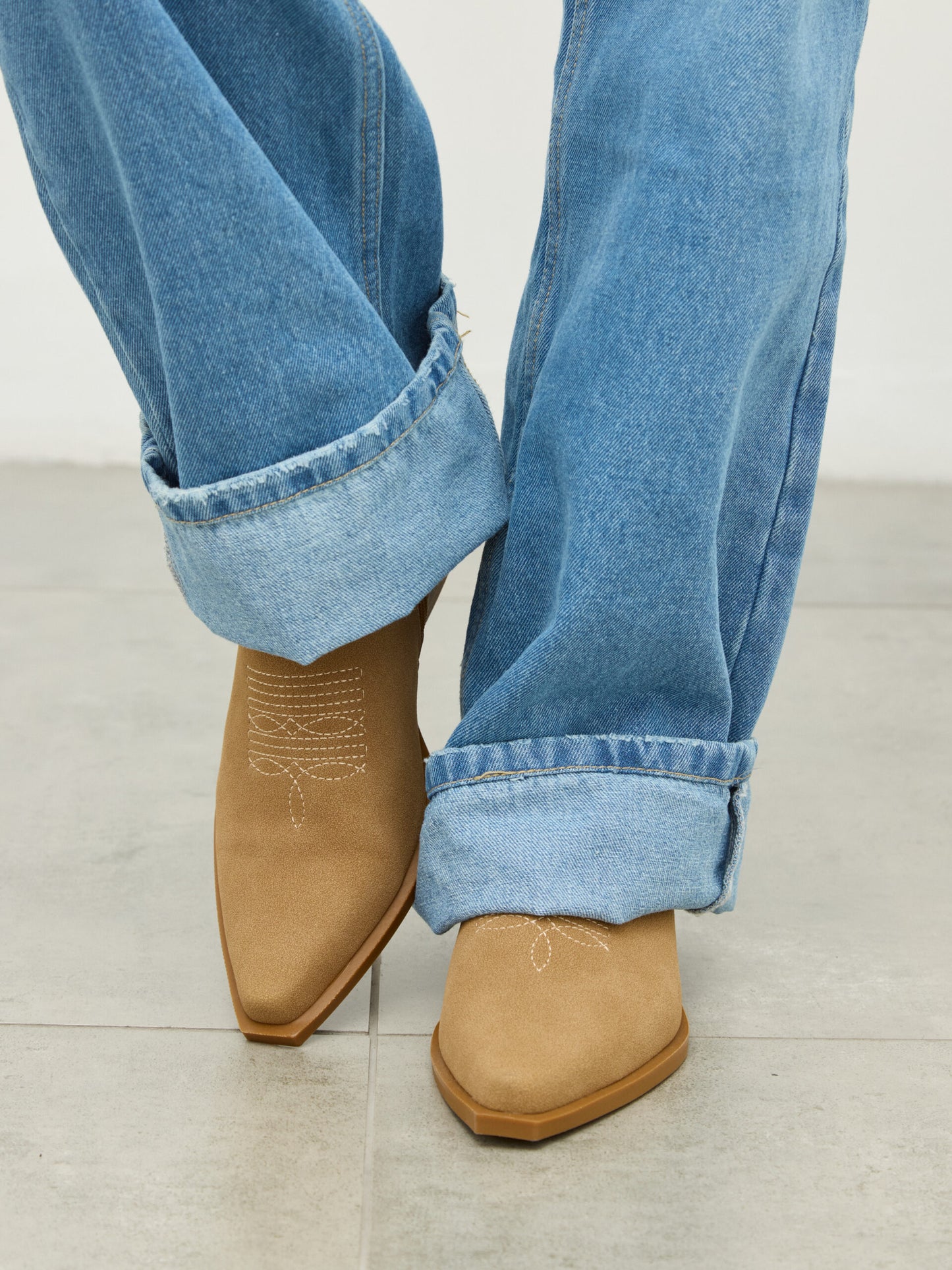 מגפוני בוקרים דמוי זמש בנזי | חאקי