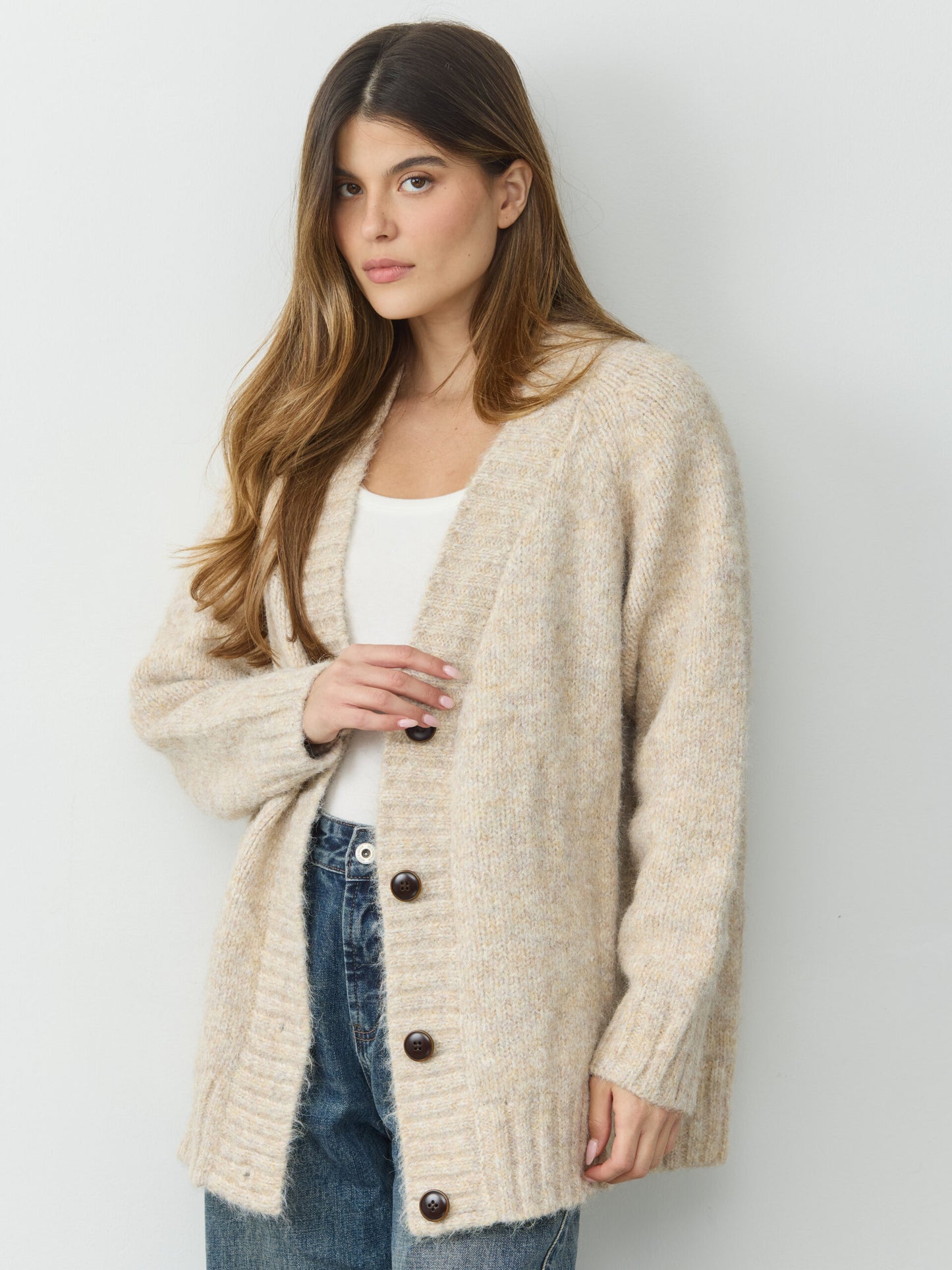 קרדיגן דארסי | בז'