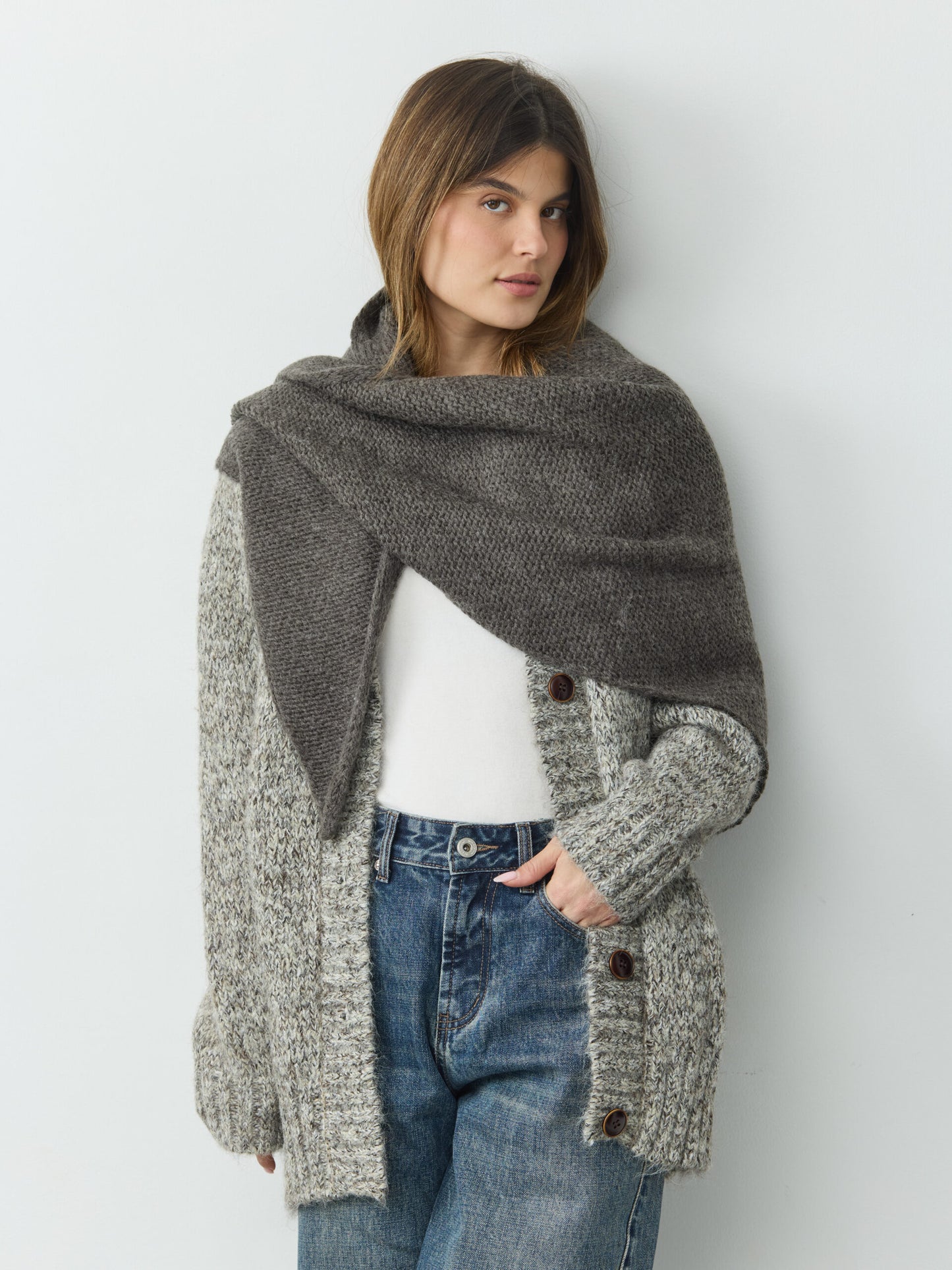 צעיף סרוג משולש | אפור