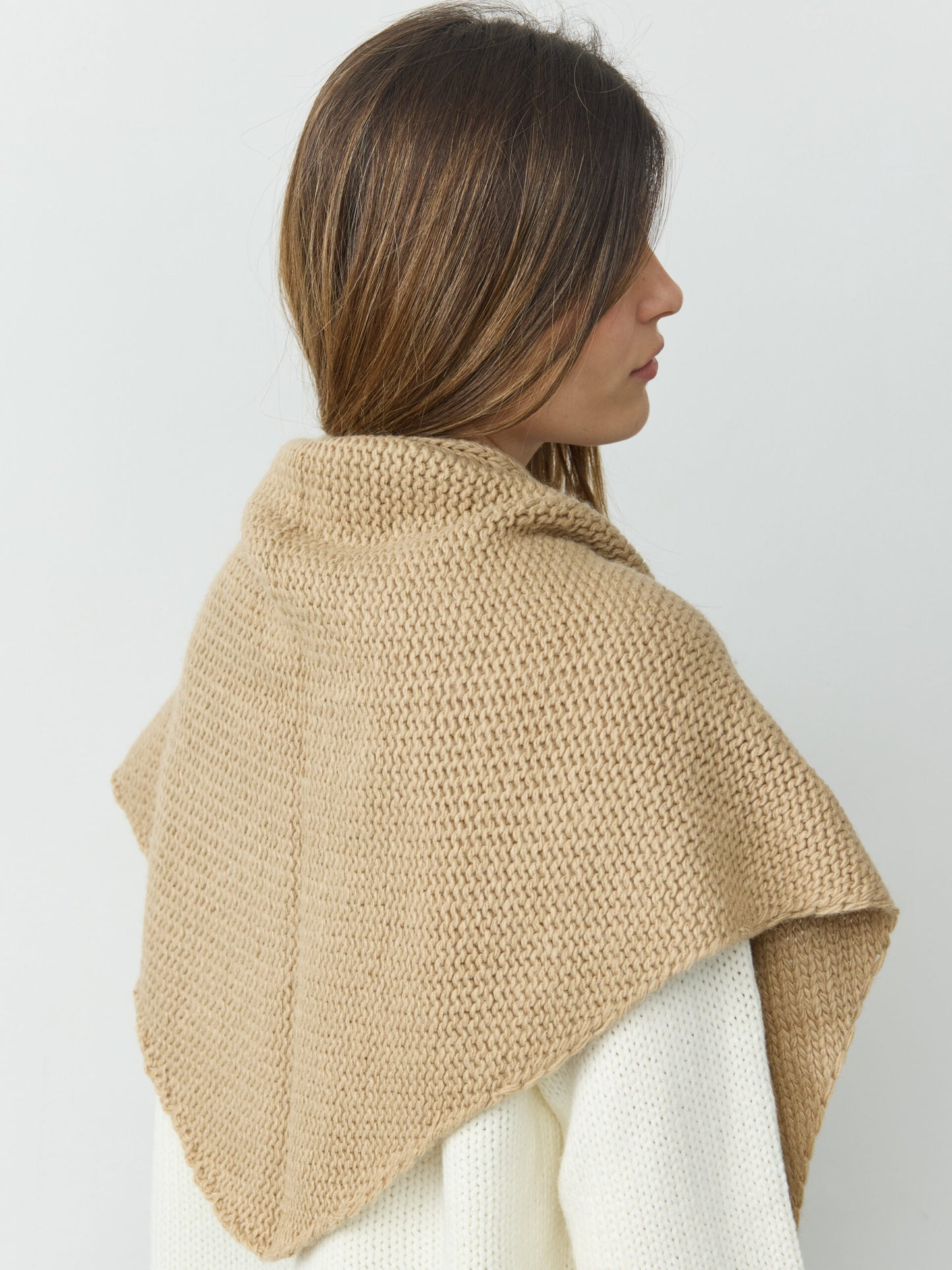 צעיף סרוג משולש | חאקי