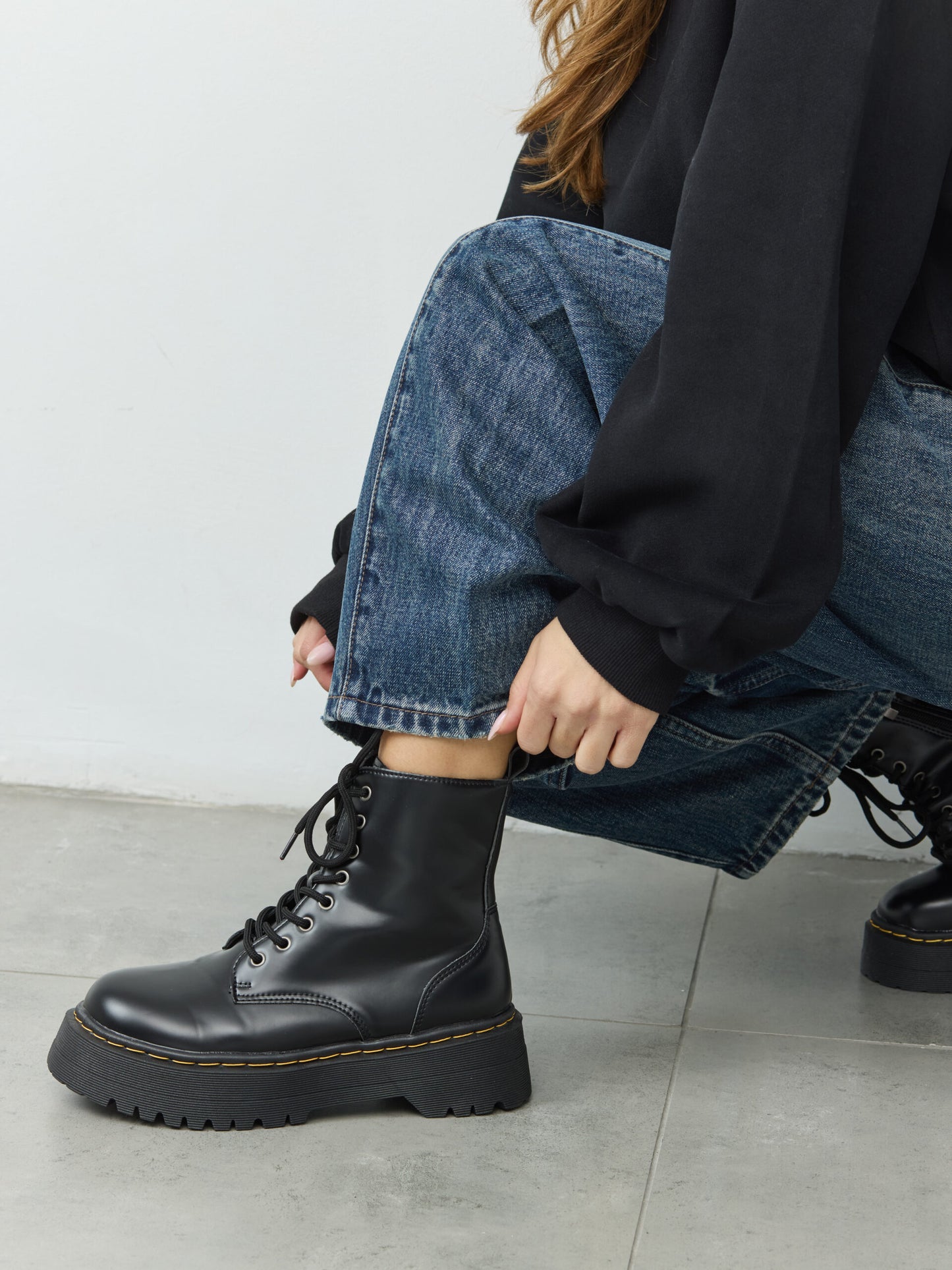 מגפוני פלטפורמה שרוכים מרטי | שחור