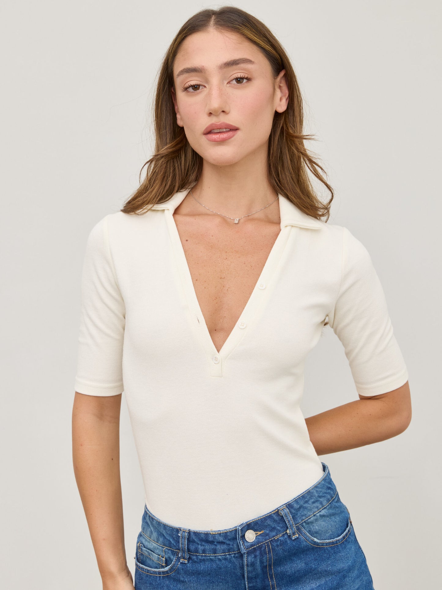 בגד גוף אלה | לבן