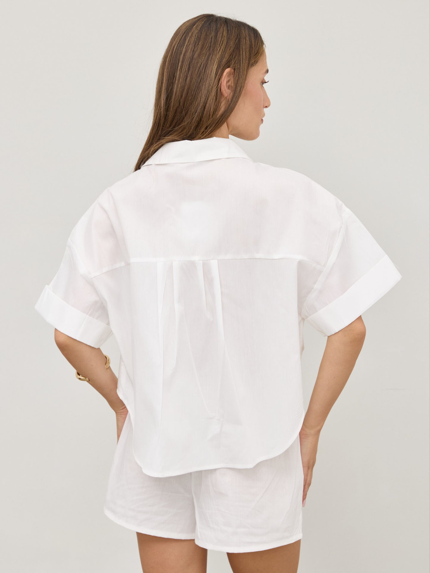 חולצת תחרה מכופתרת ואל | לבן