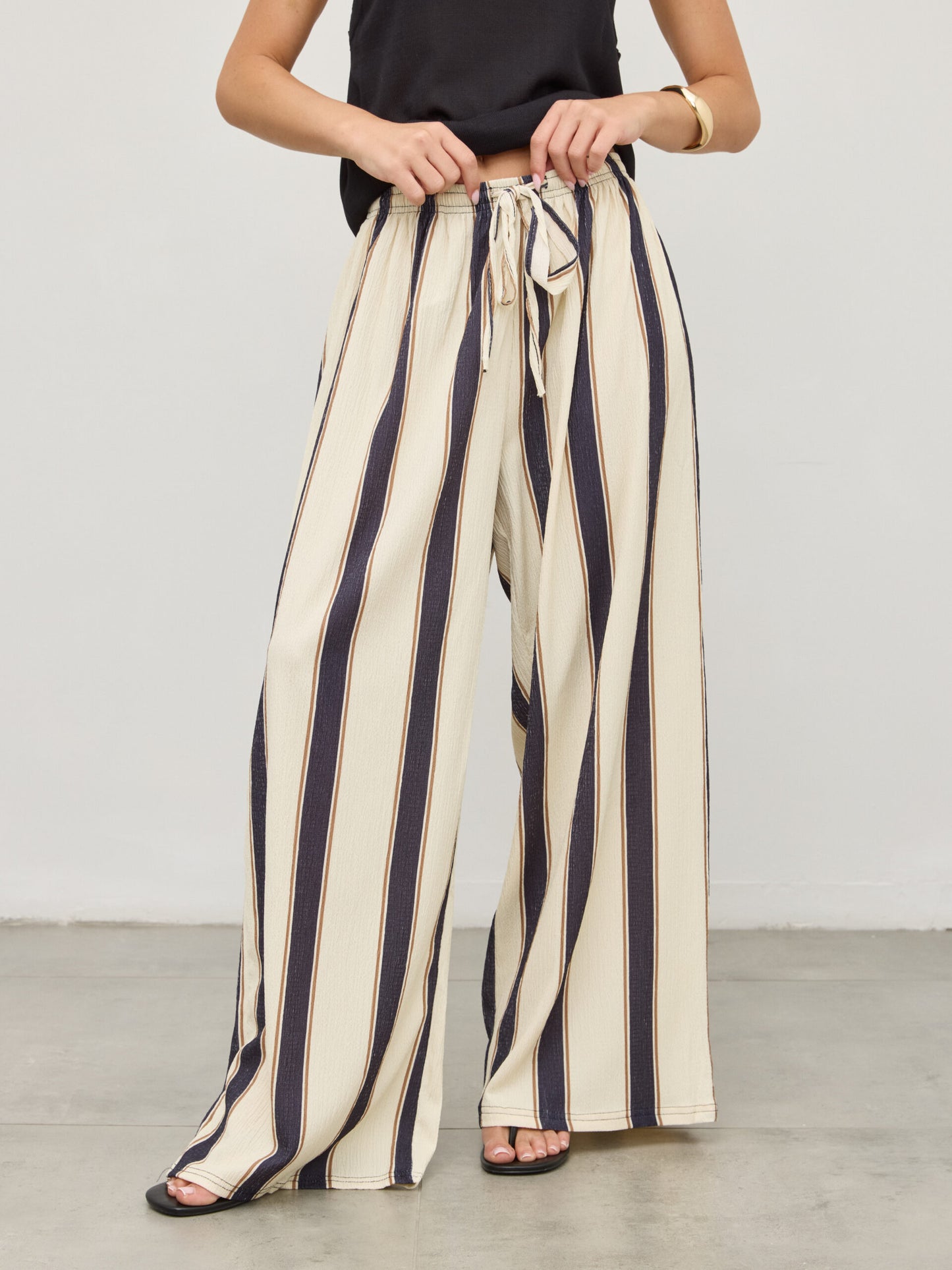 מכנסי פסים ארוכים מקסון | שחור