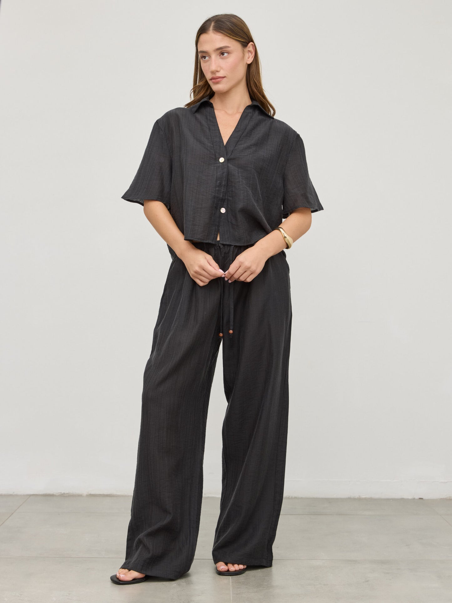 חולצה מכופתרת נואר | שחור