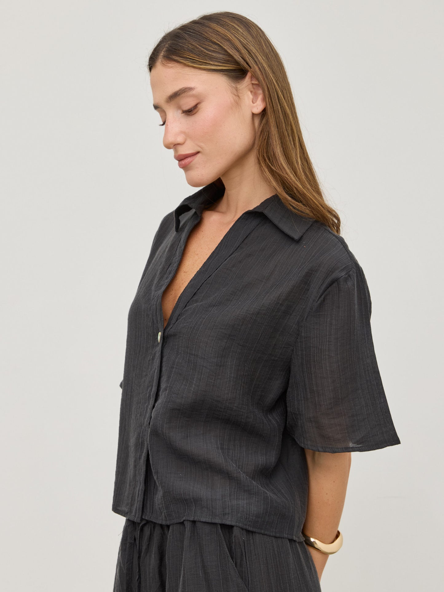 חולצה מכופתרת נואר | שחור