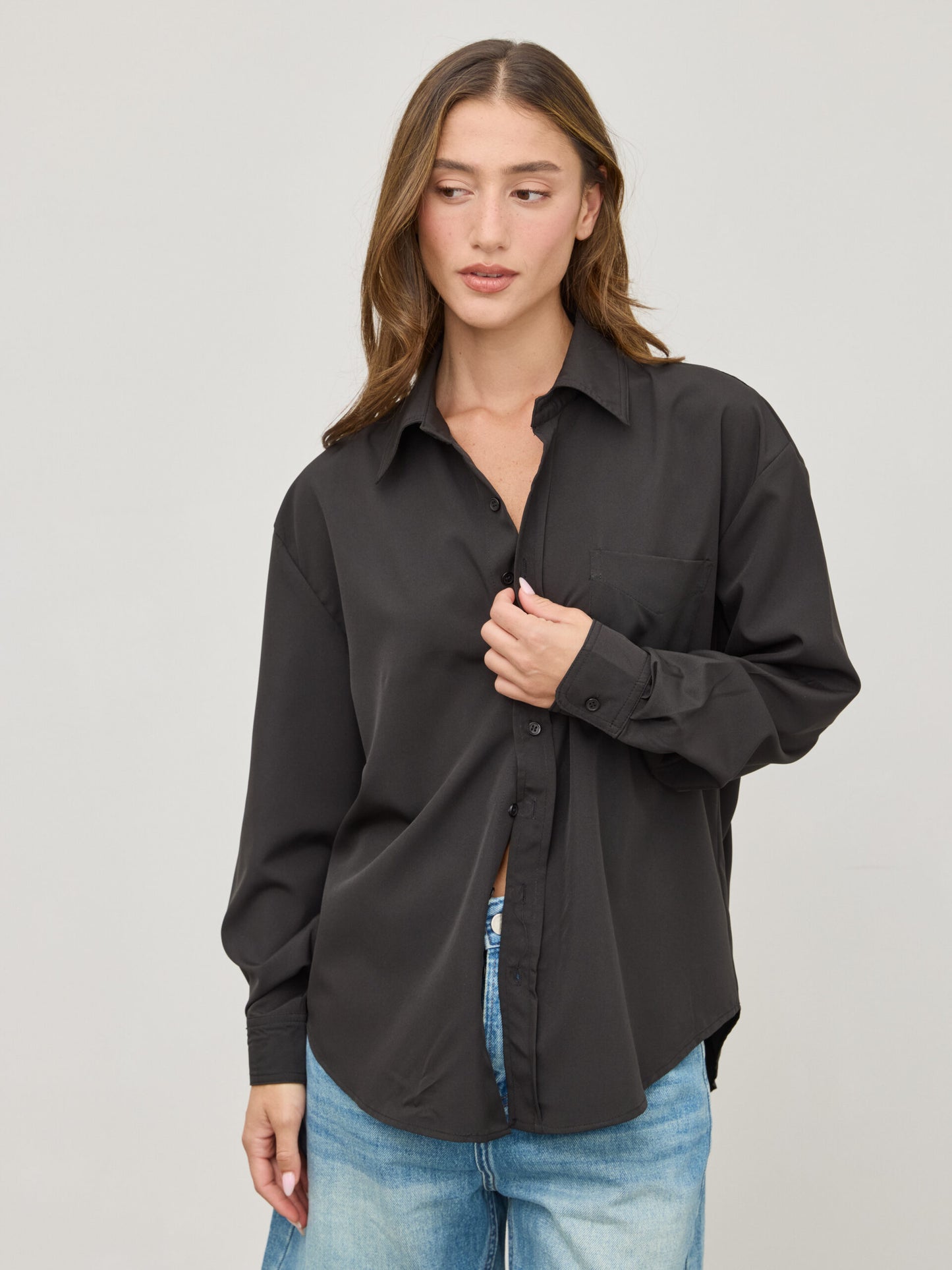 חולצה מכופתרת מקס | שחור