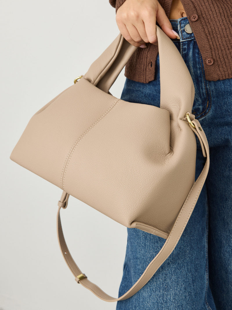 תיק קוני | בז'