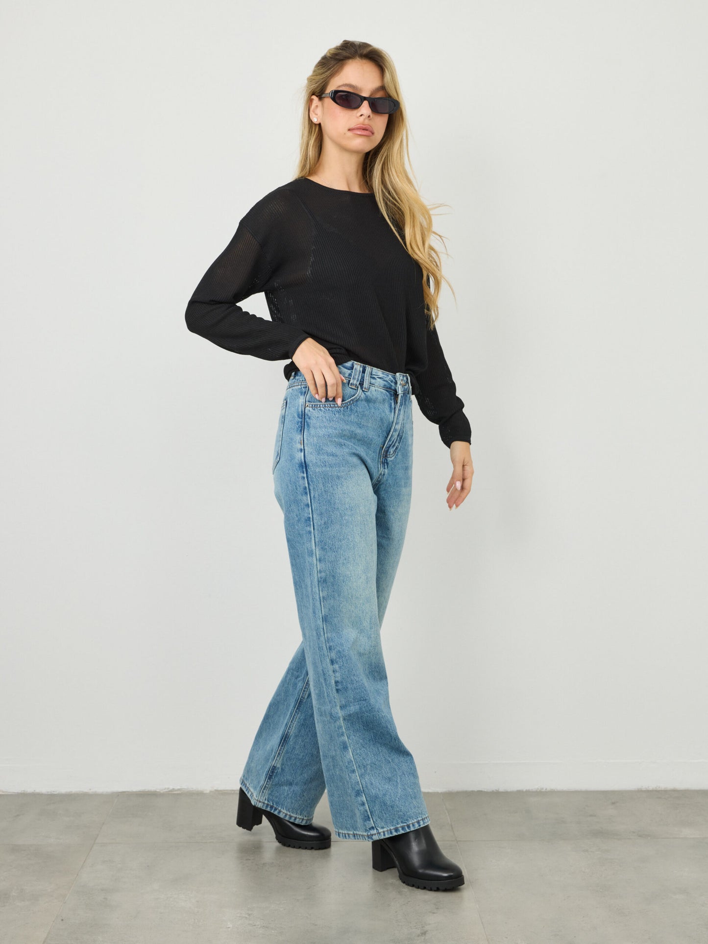 מכנסי ג'ינס טייט | כחול