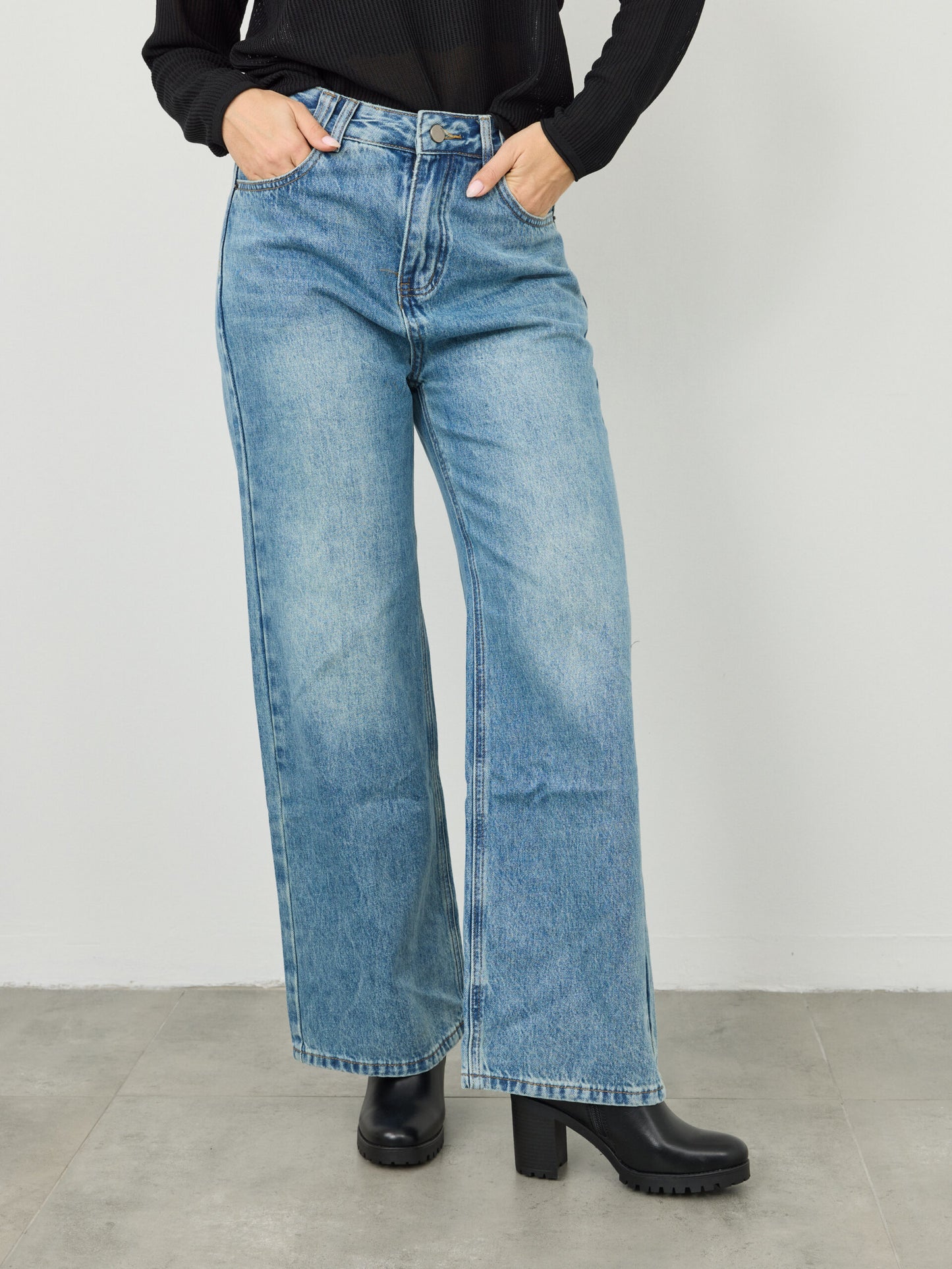 מכנסי ג'ינס טייט | כחול