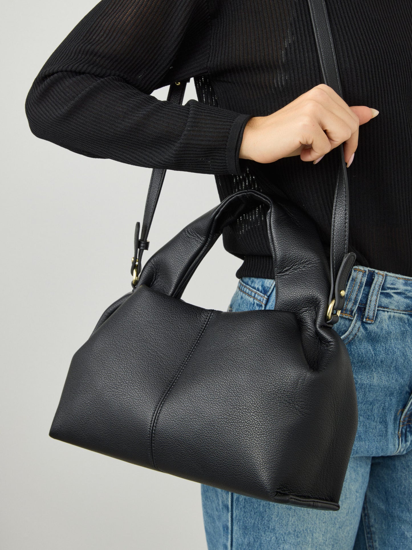 תיק קוני | שחור