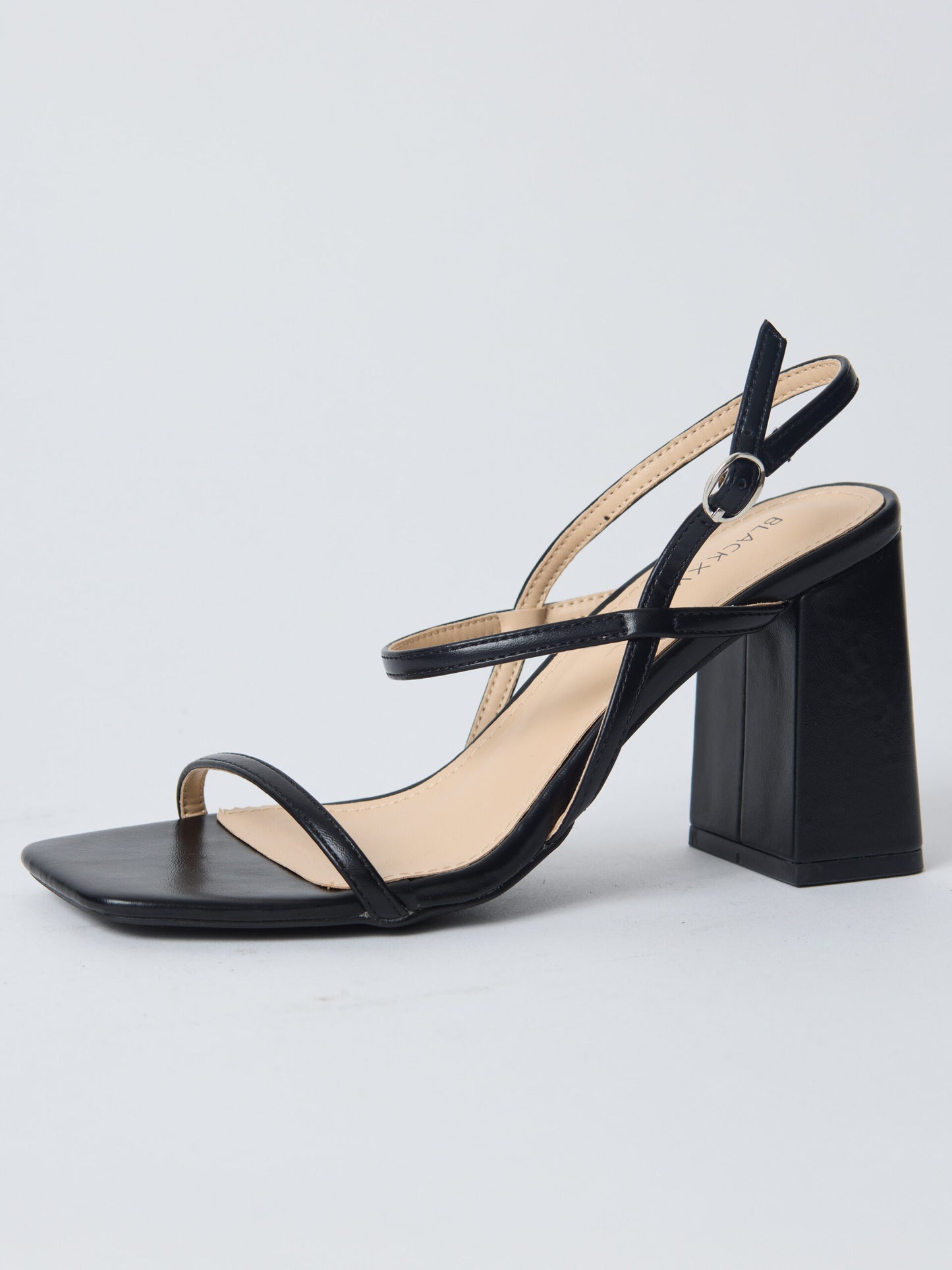 סנדלי עקב עלמה | שחור