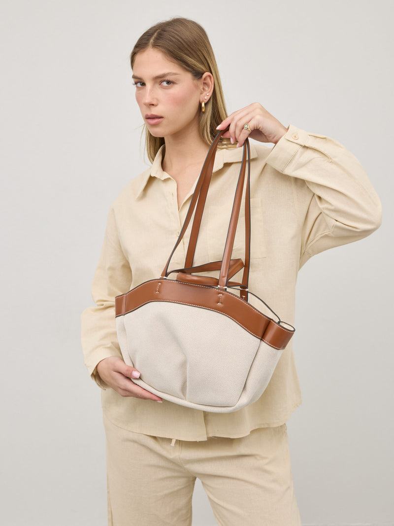 תיק לוסי | קאמל