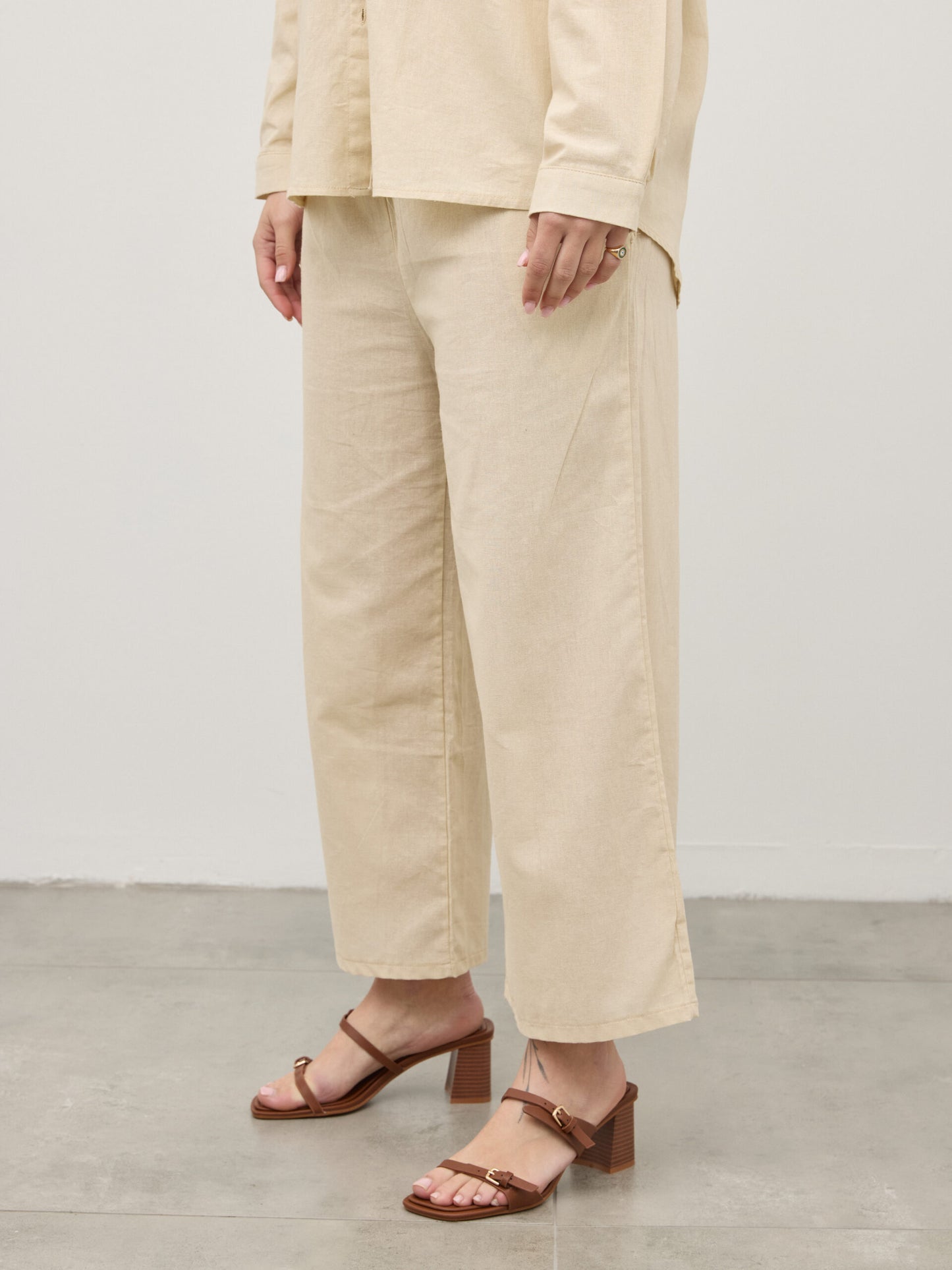 מכנסי פשתן פלורנס | חאקי