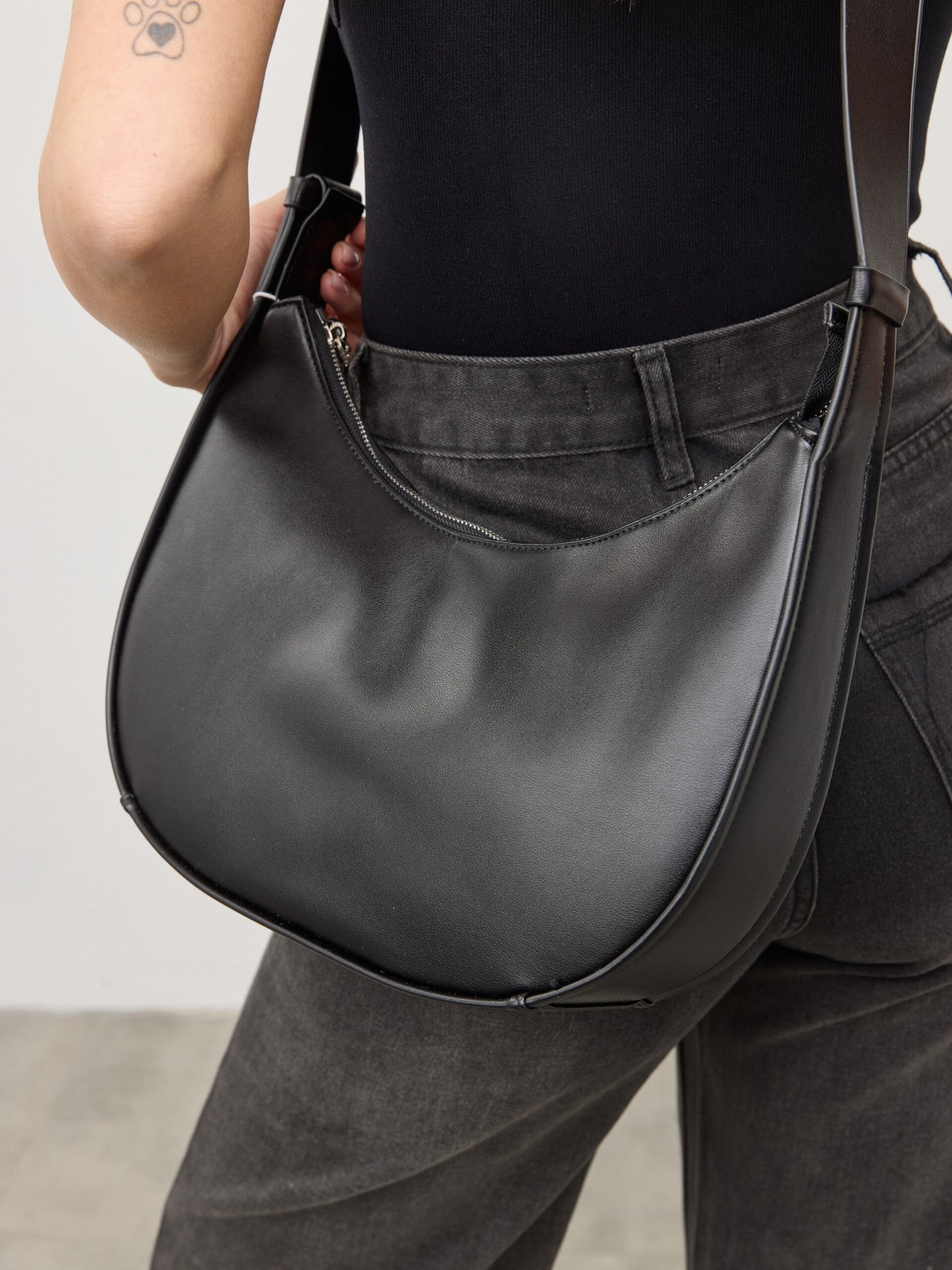 תיק אנה | שחור