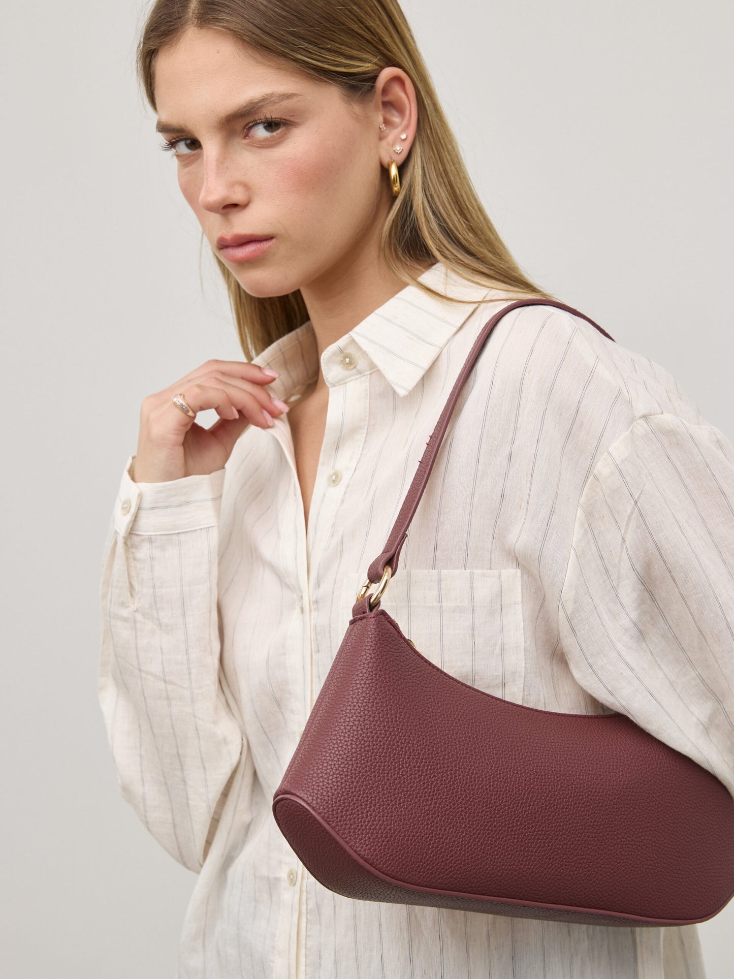 תיק בלומי | סגול