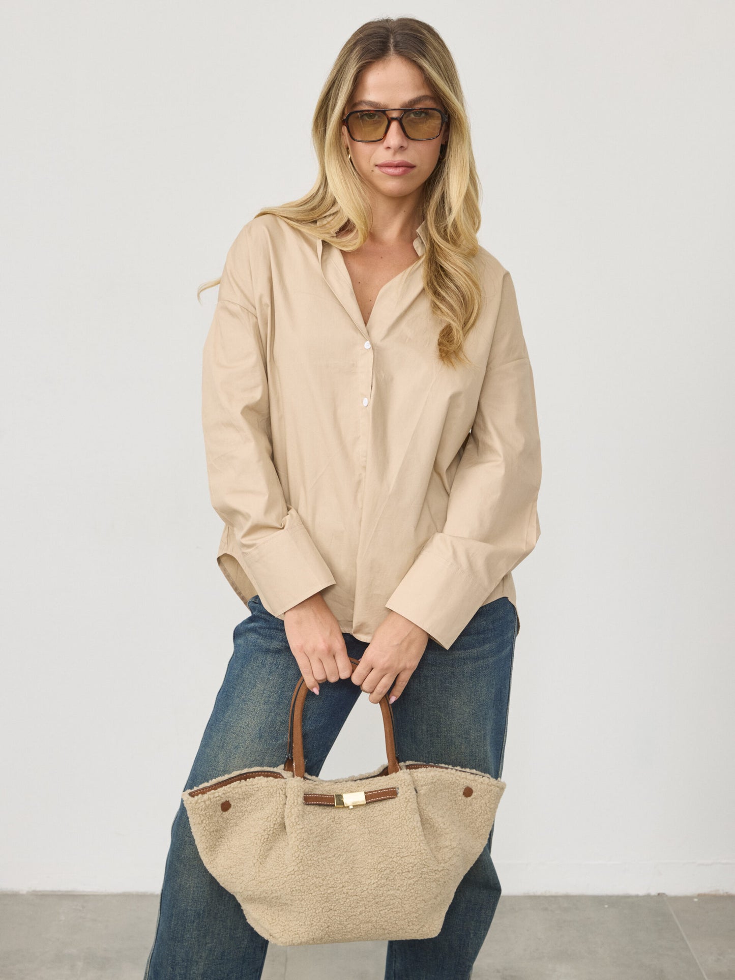 תיק פרווה אדלה | בז'