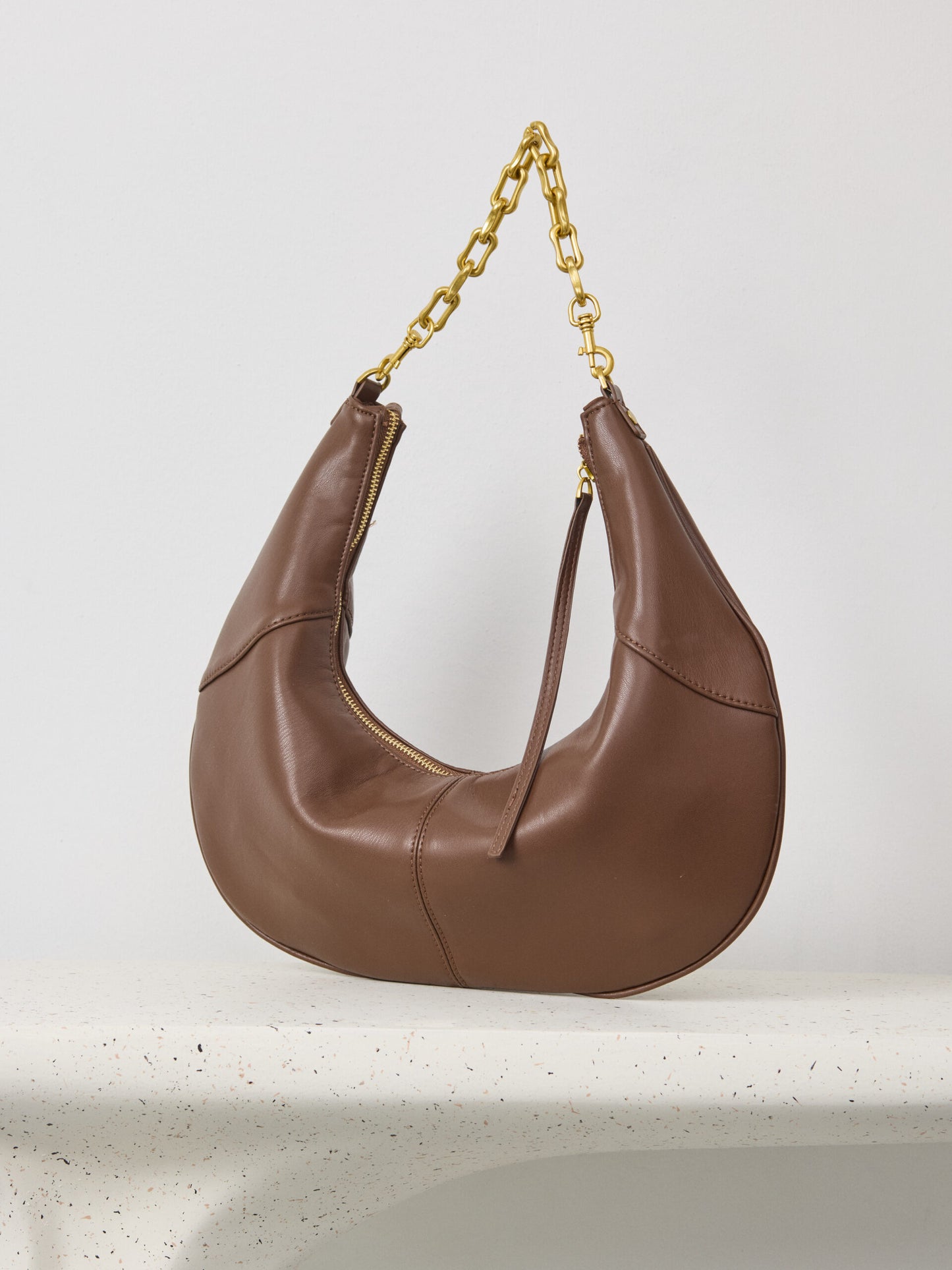 תיק קליירי | חום